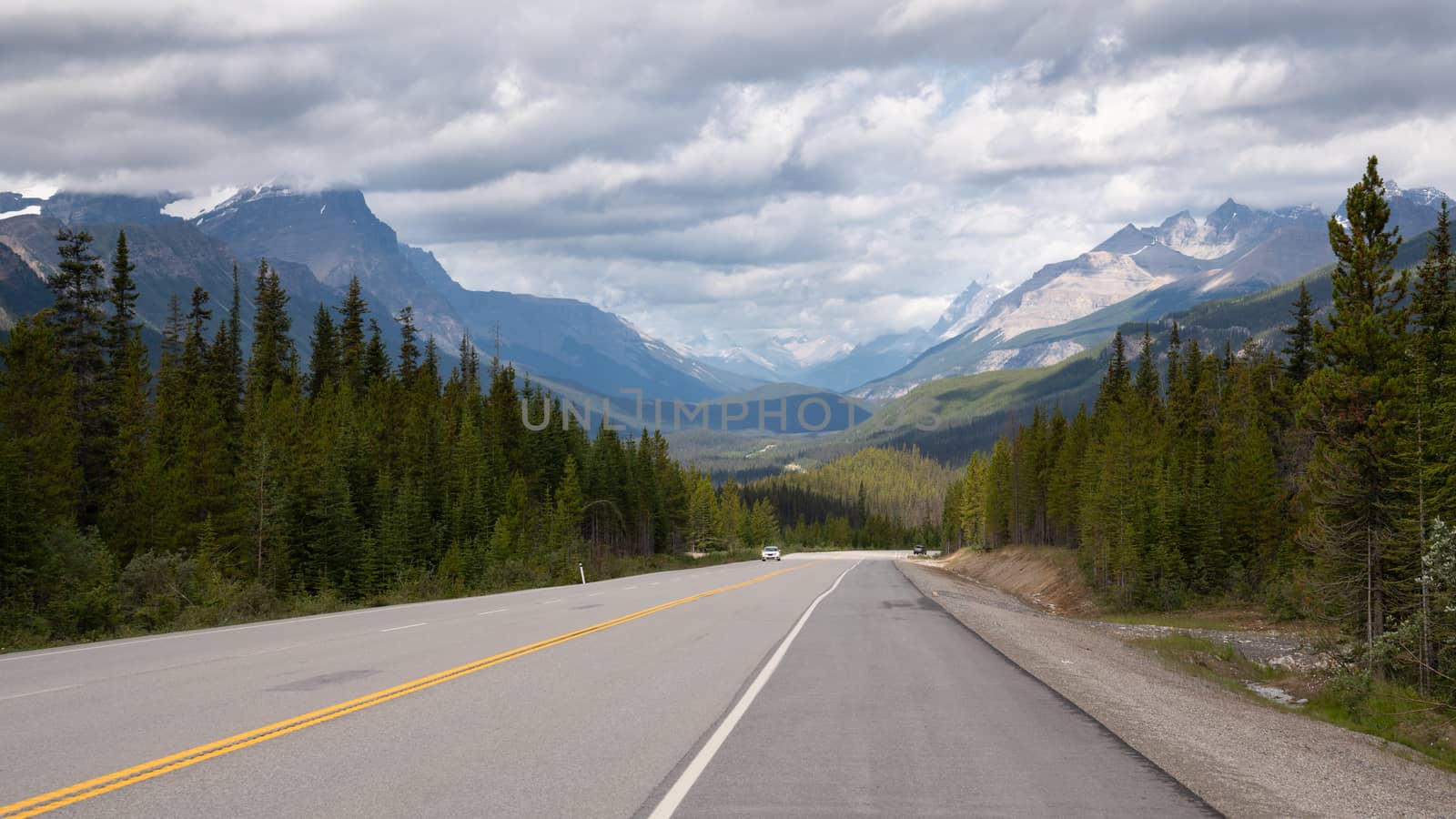 Panoramic image of the Icefield Parkway, Banff National Park, Alberta, Canada