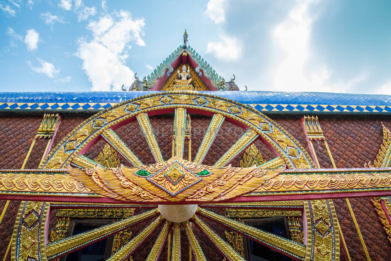 Temple in Thailand,  Wat Prathat Ruang Rong, Thailand.