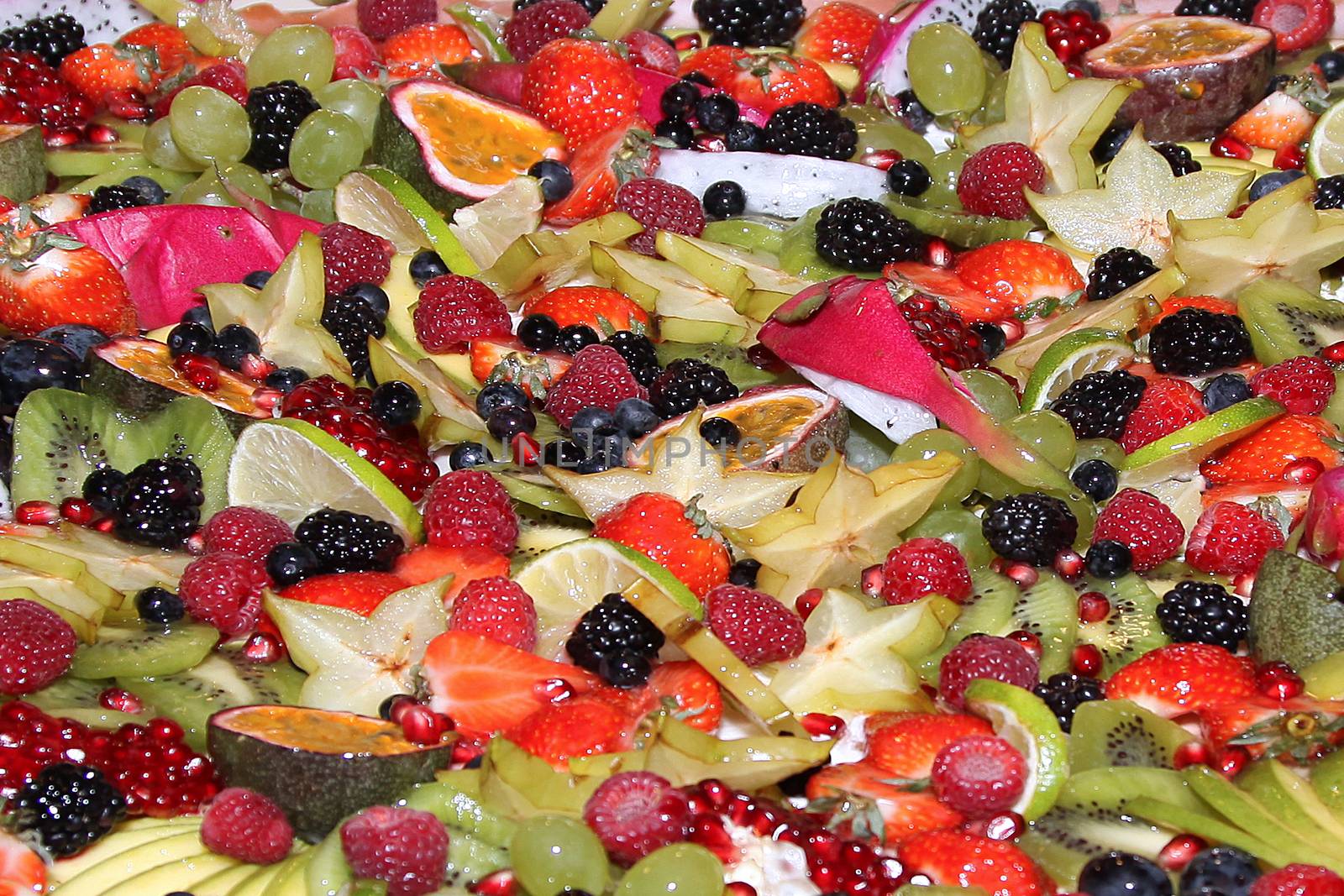 Cake with various berries and fruits