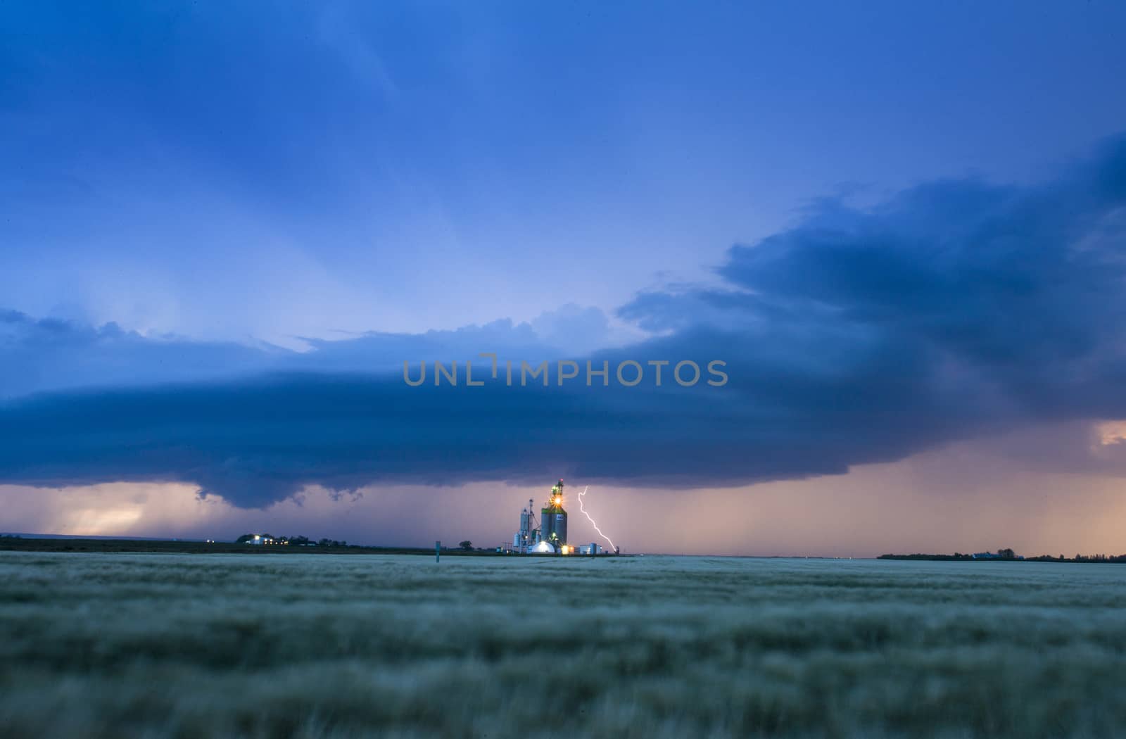Lightning Storm Clouds Canada Saskatchewan Dramatic Summer