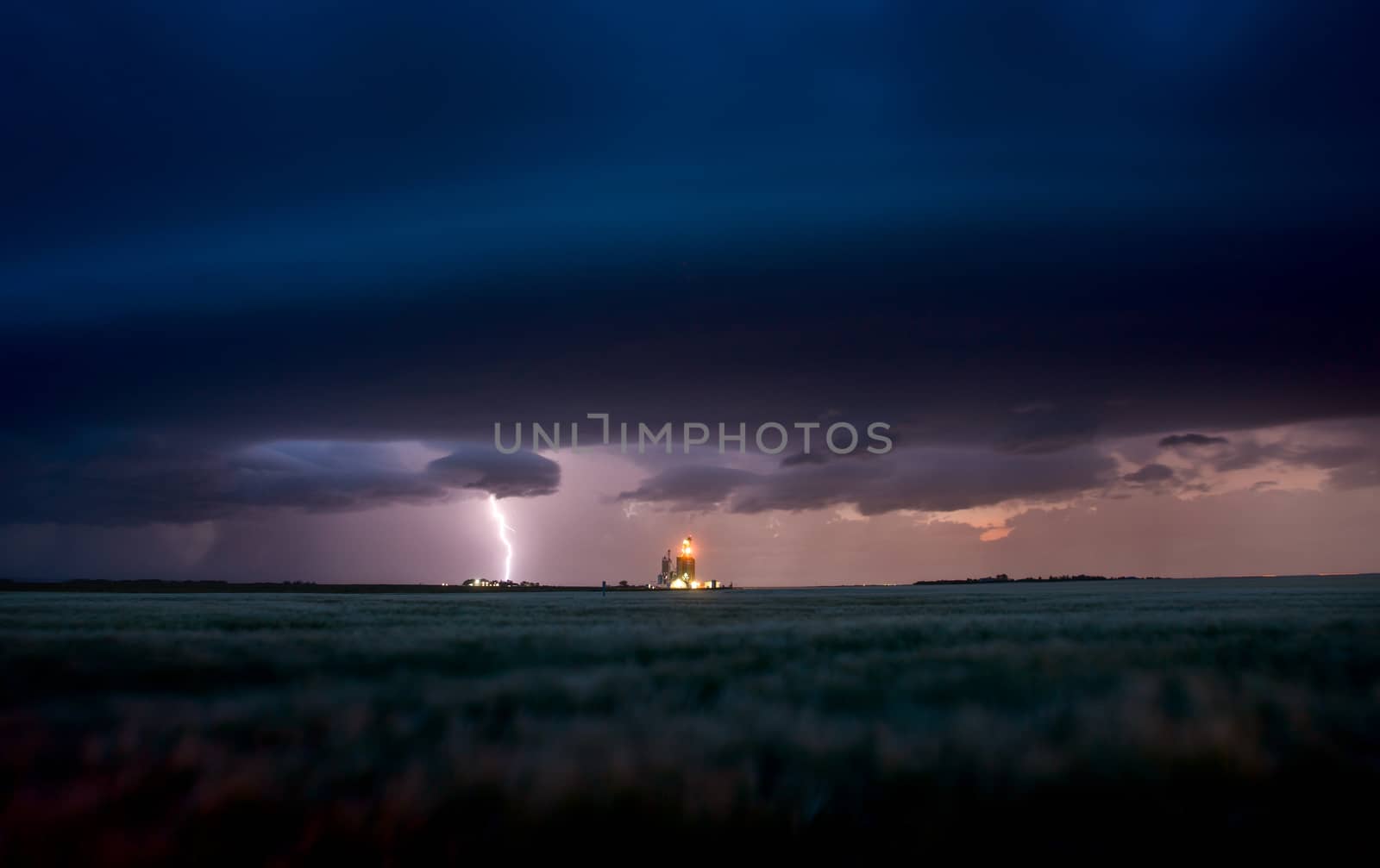 Lightning Storm Clouds Canada Saskatchewan Dramatic Summer