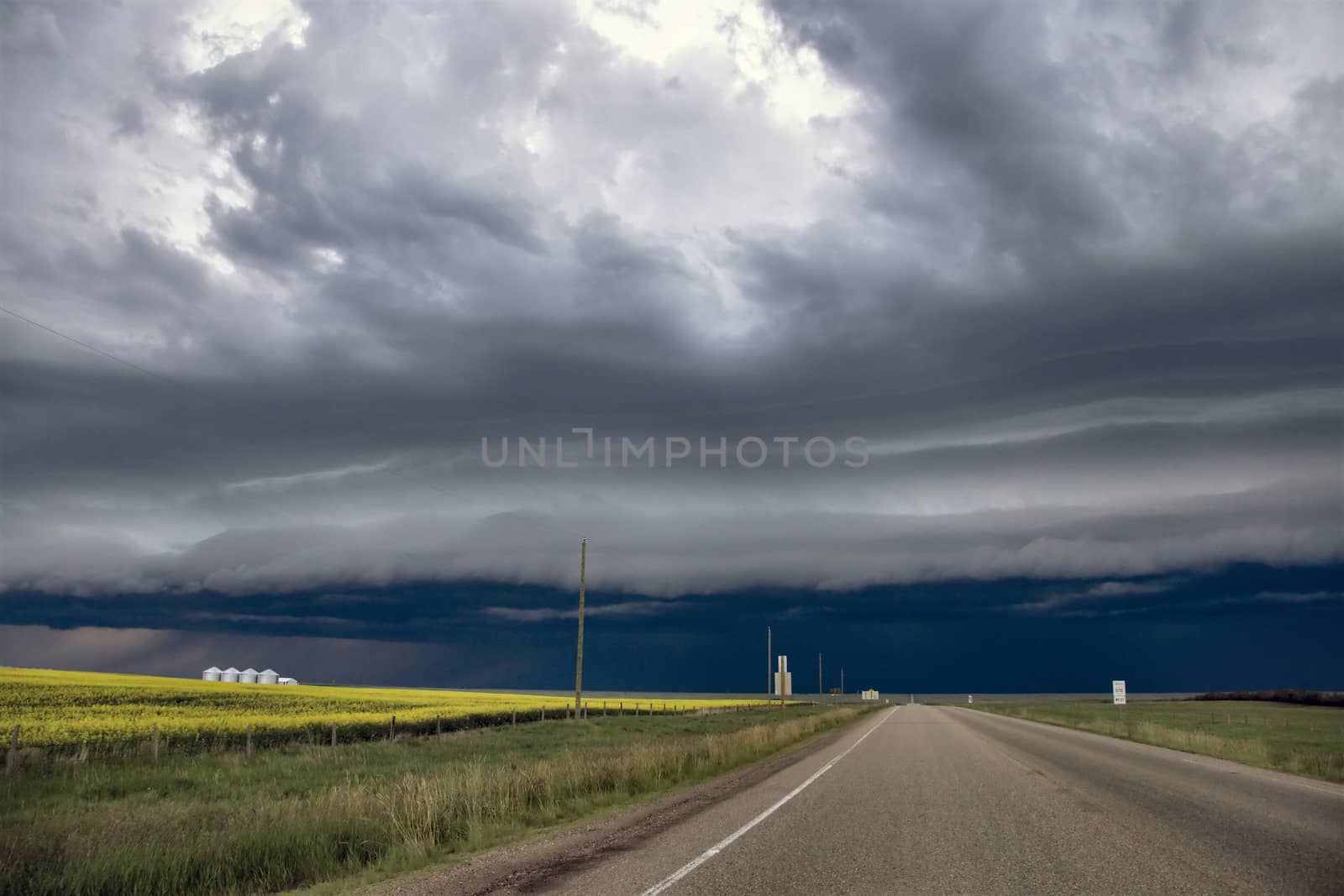 Prairie Storm Clouds Canada Saskatchewan Dramatic Summer