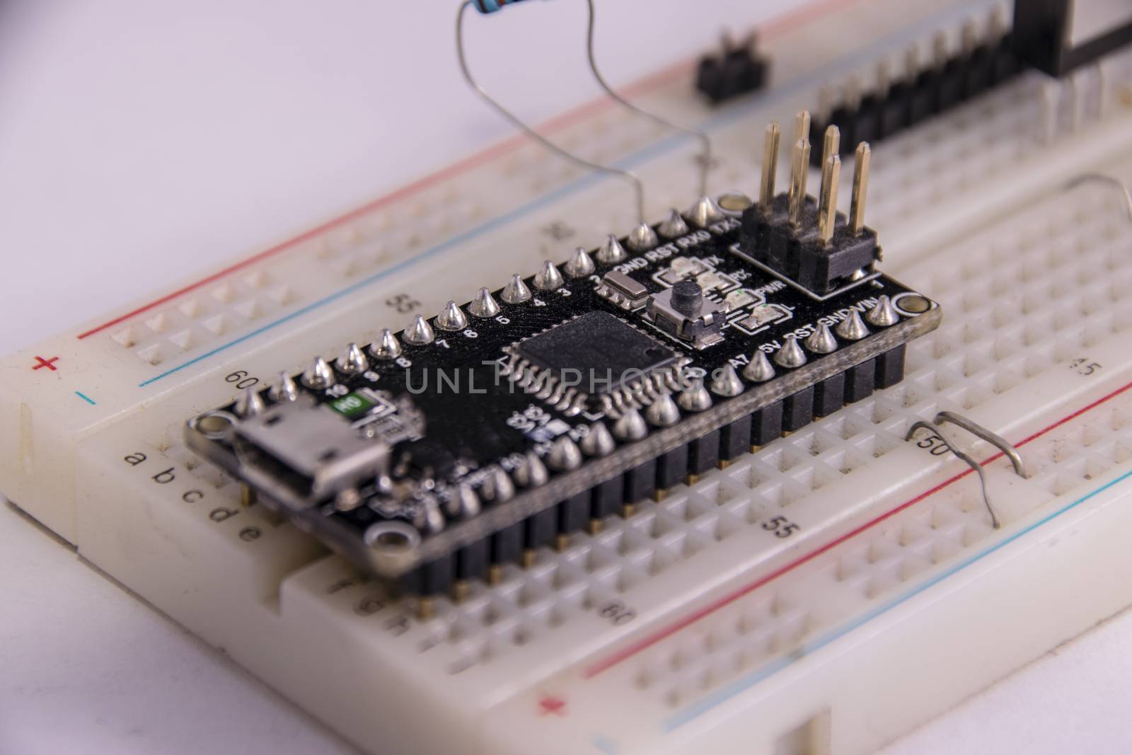 breadboard arduino nano prototyping board transistors resistors