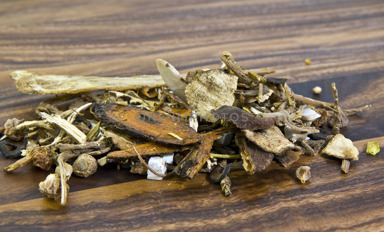 Chinese herbal medicine - Cork tree bark