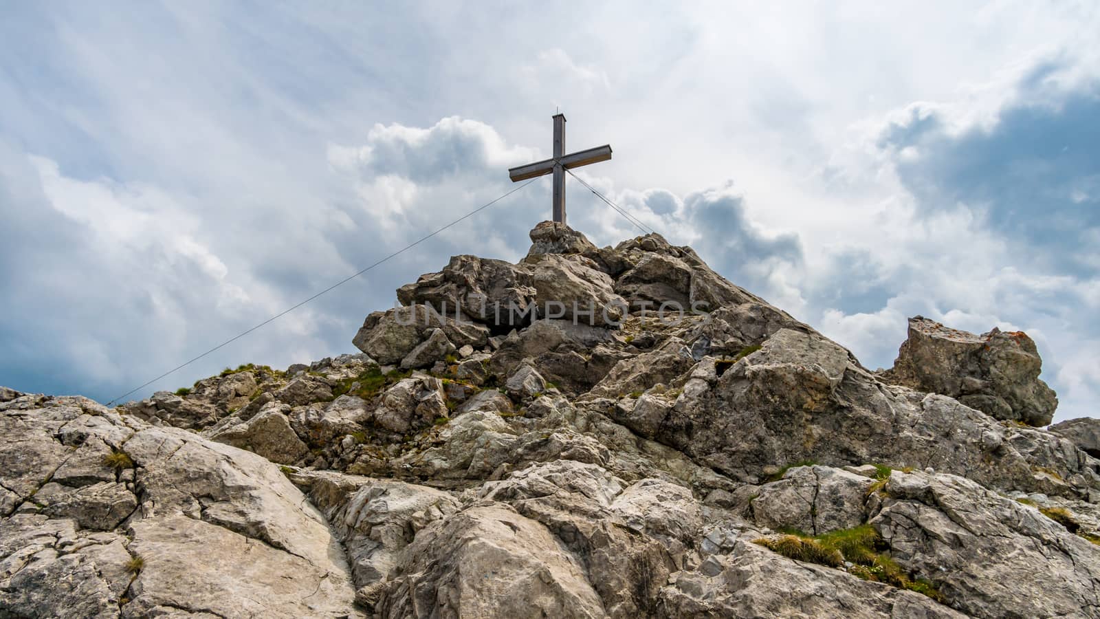 Beautiful mountain hike on the Great Widderstein in the Allgäu Alps in the Kleinwalsertal