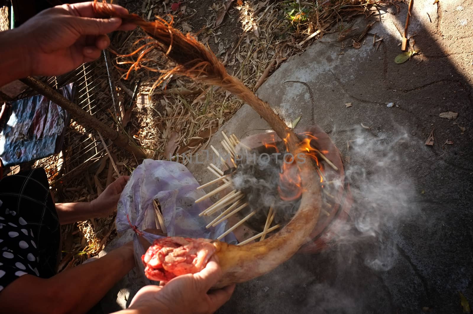 THE MAN burn Oxtail , Ingredient for Cooking THAI Oxtail Soup
