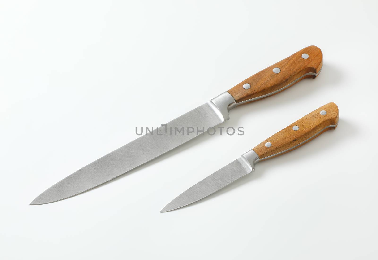 Set of two sharp pointed tip kitchen knives (Utility knife and Paring knife)