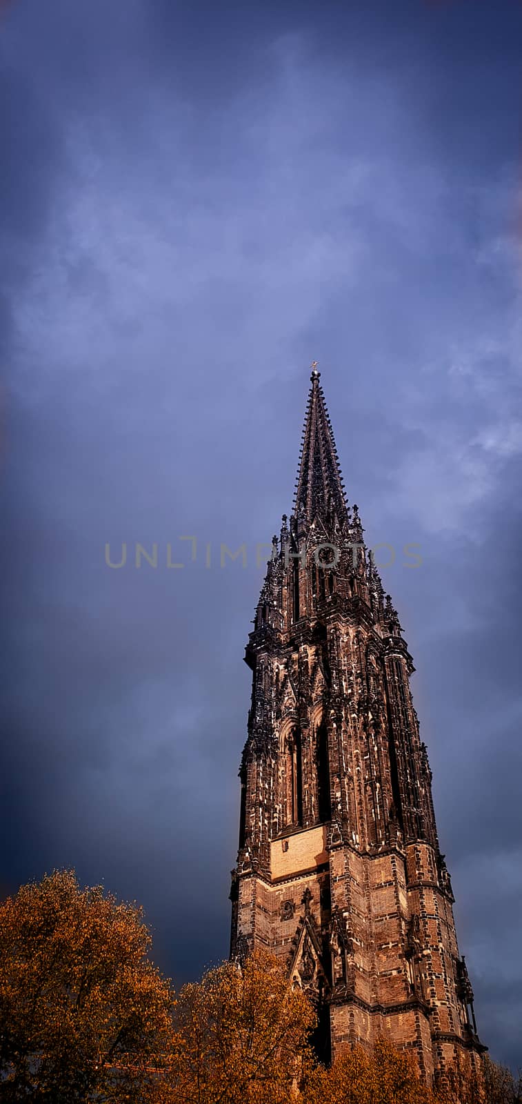 The burned spire of St. Nicholas church in Hamburg by Mendelex