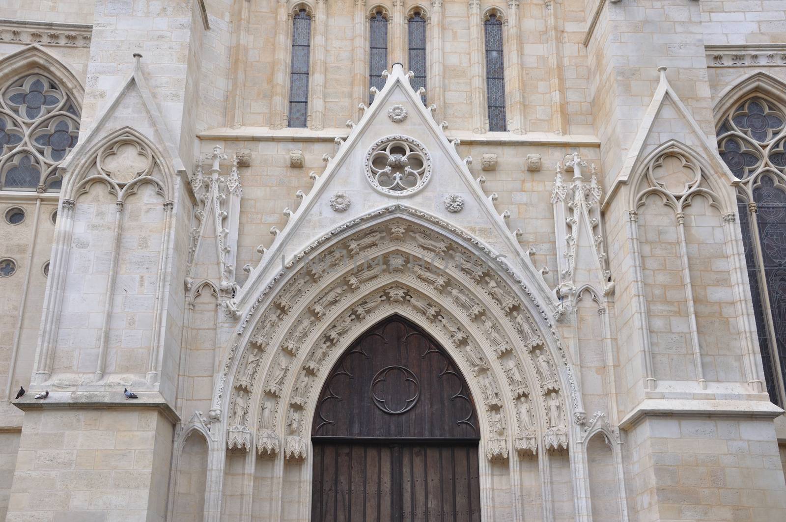 discovery of the city of Bordeaux, treasure of Aquitaine. monument of France