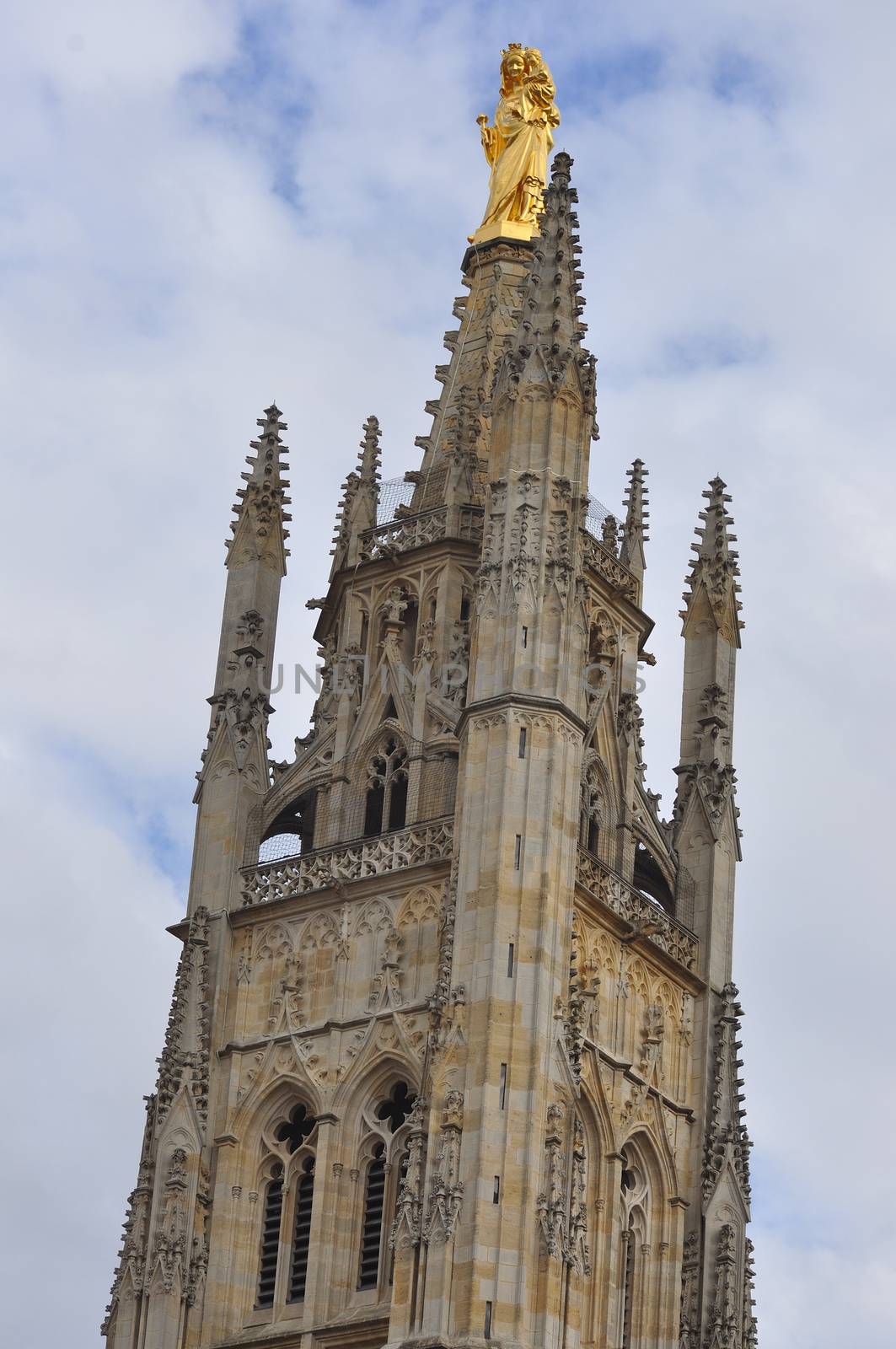 discovery of the city of Bordeaux, treasure of Aquitaine. monument of France