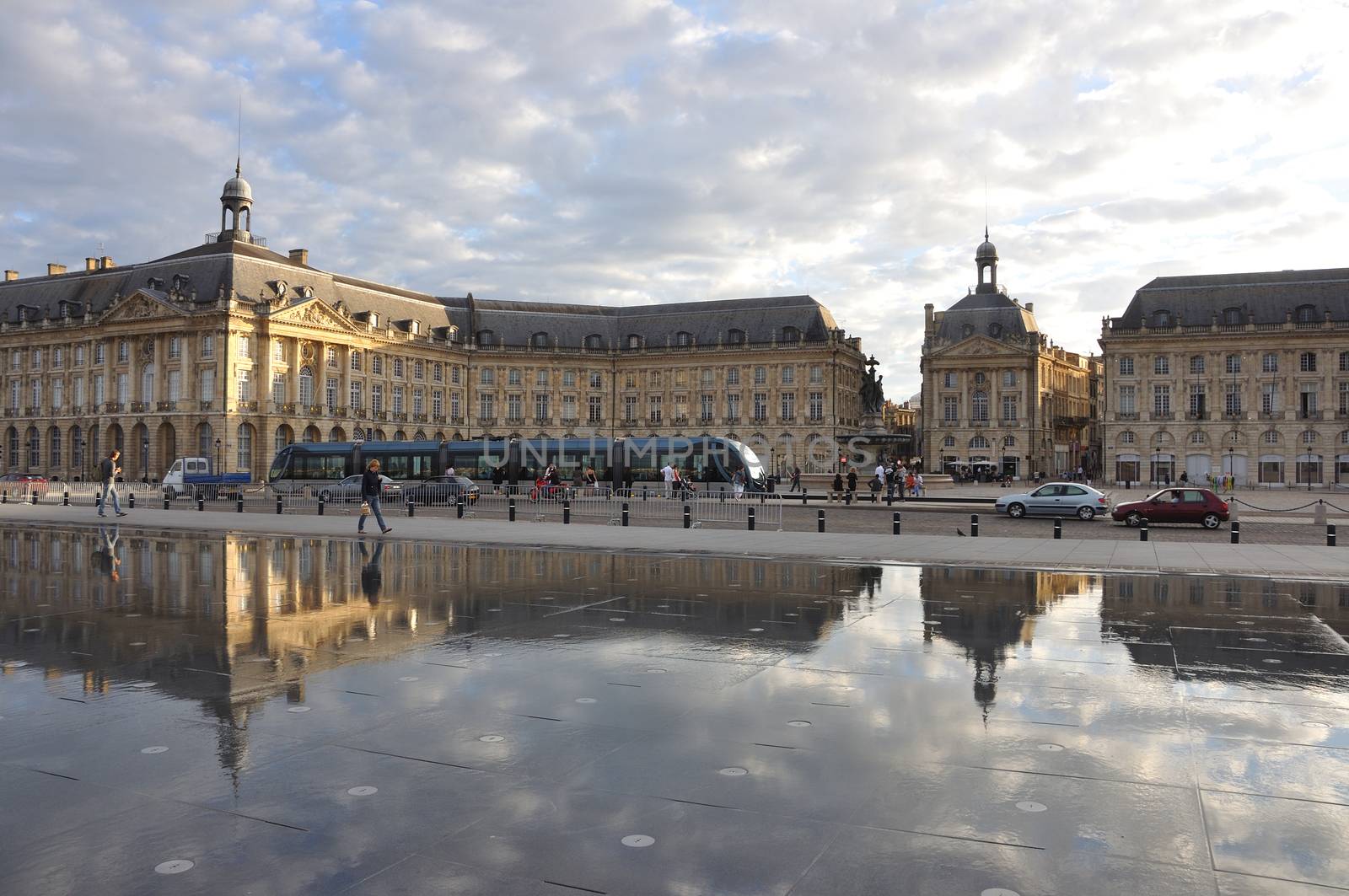 discovery of the city of Bordeaux, treasure of Aquitaine. monument of France