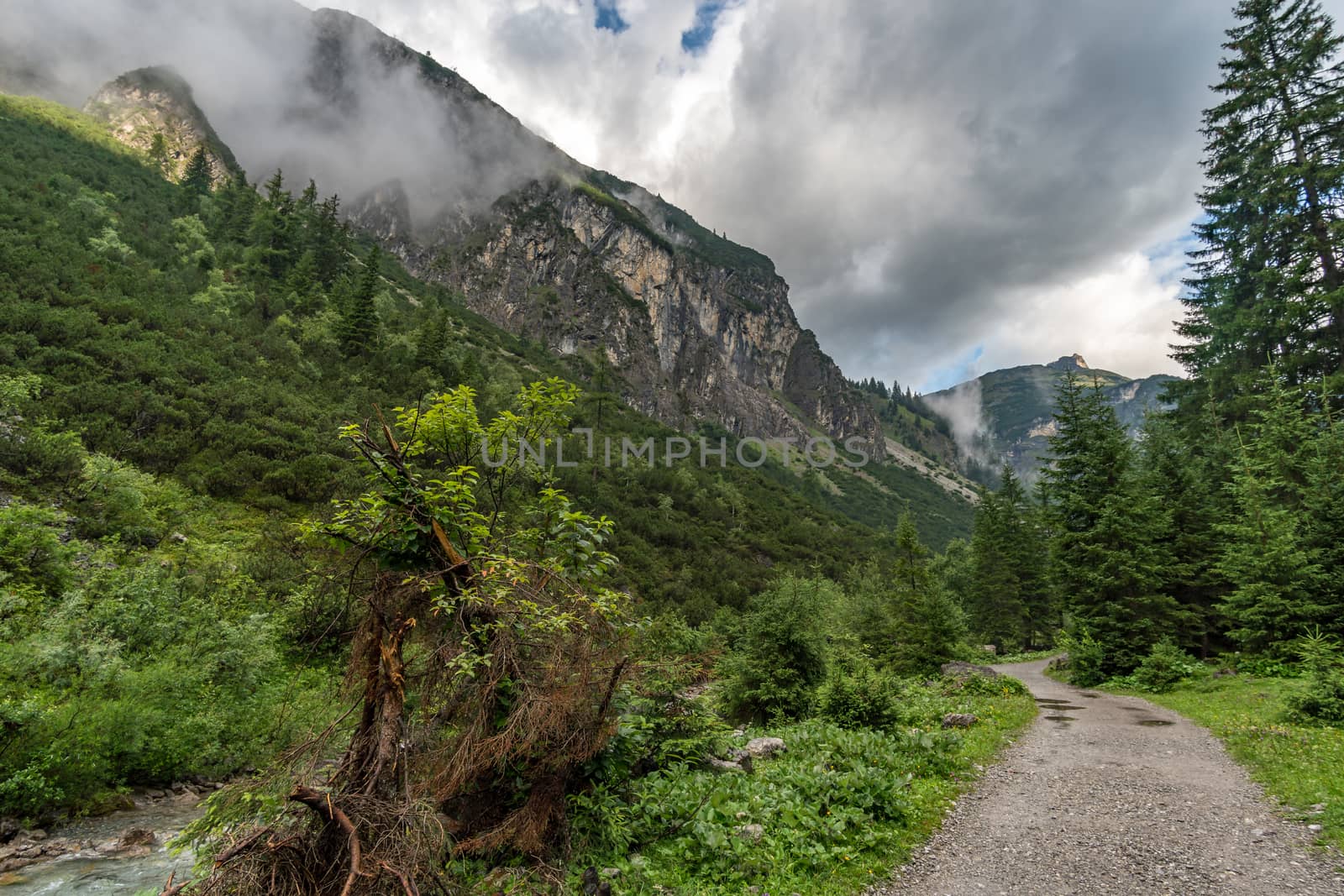 Mountain hike to the Großer Krottenkopf by mindscapephotos