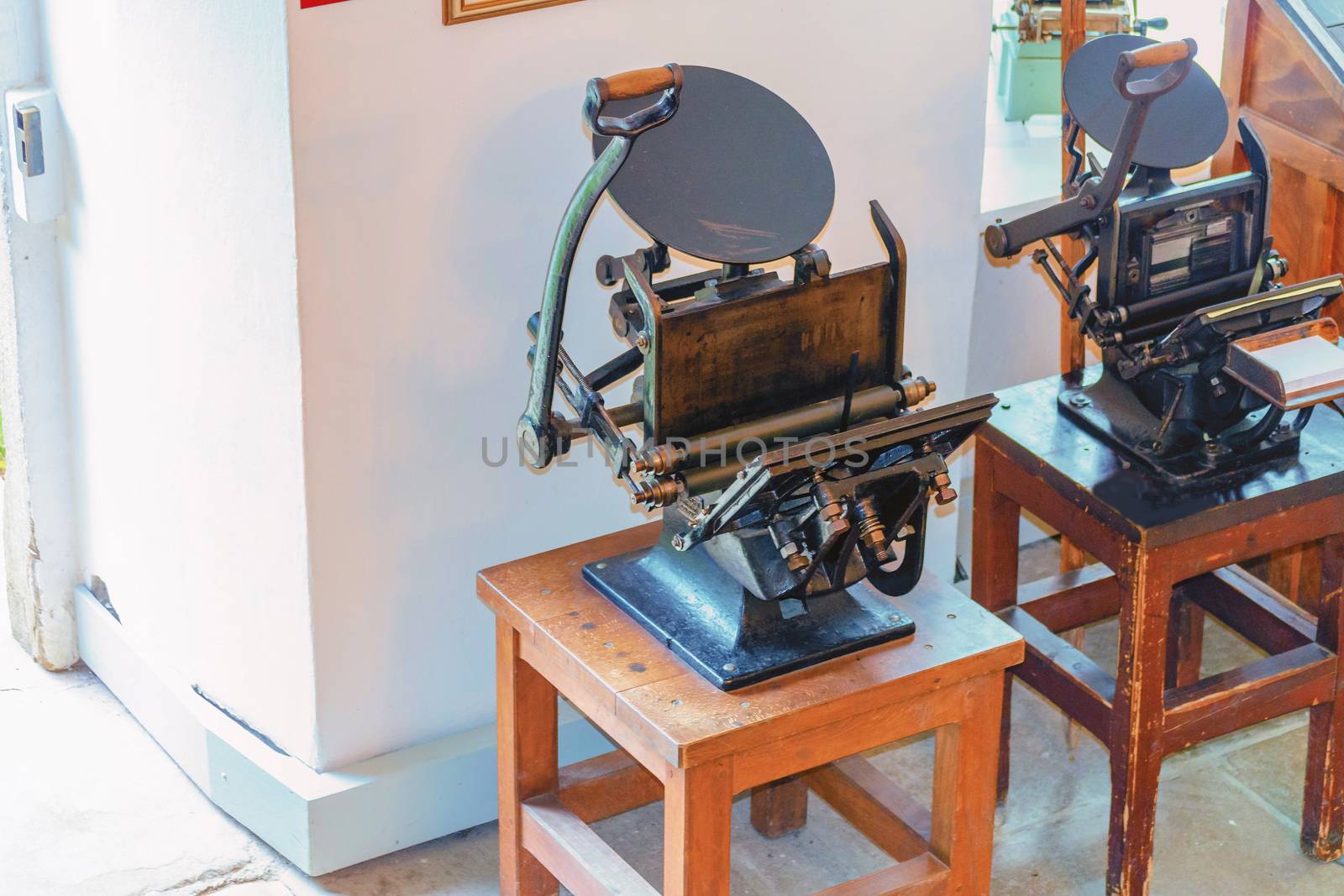 Antique iron press press old press