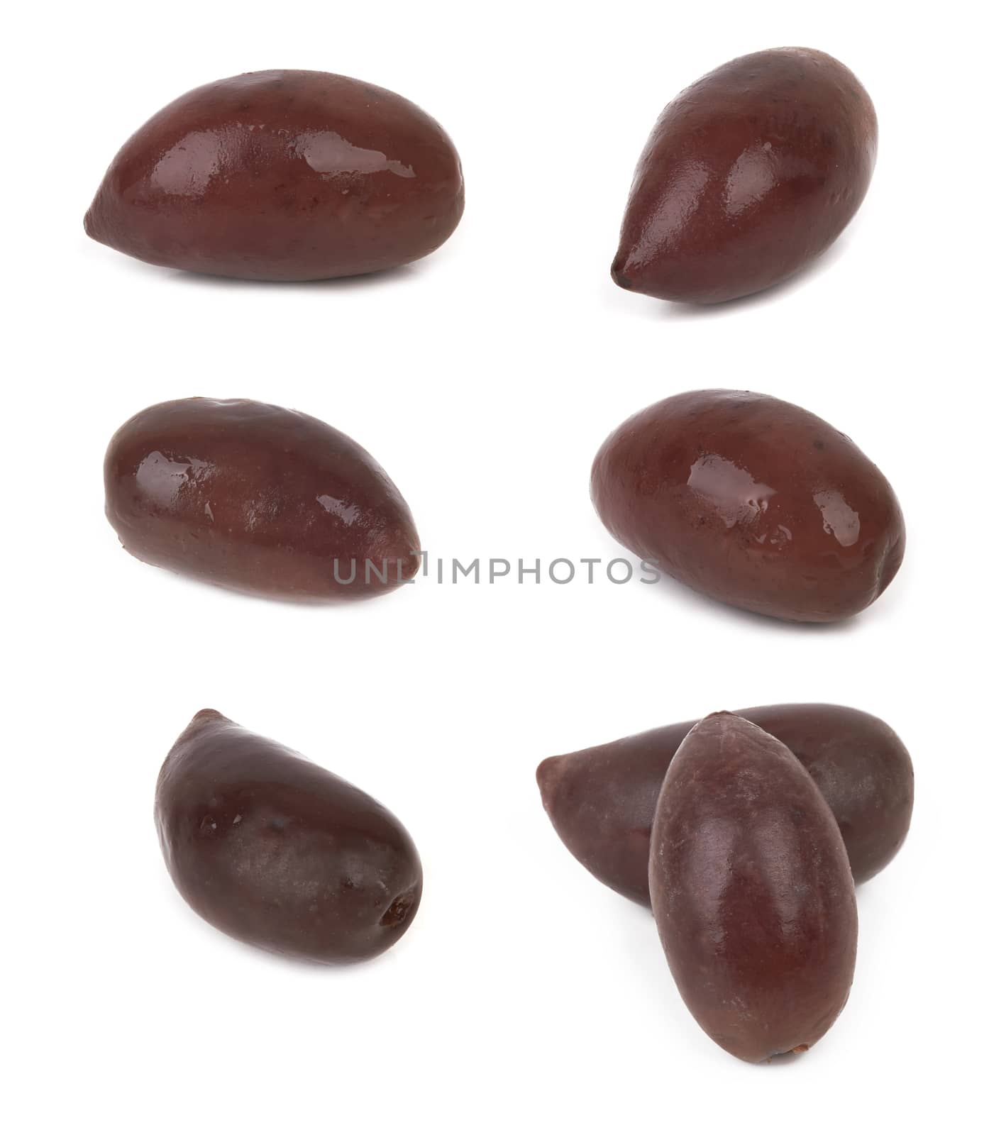 Black olives isolated by pioneer111