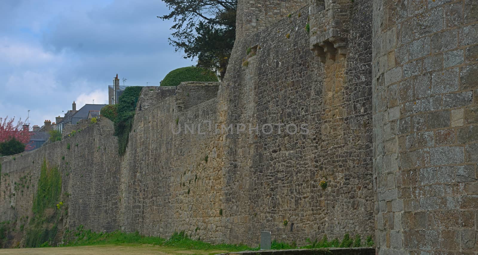 View on huge stone walls at Dinan fortress, France by sheriffkule