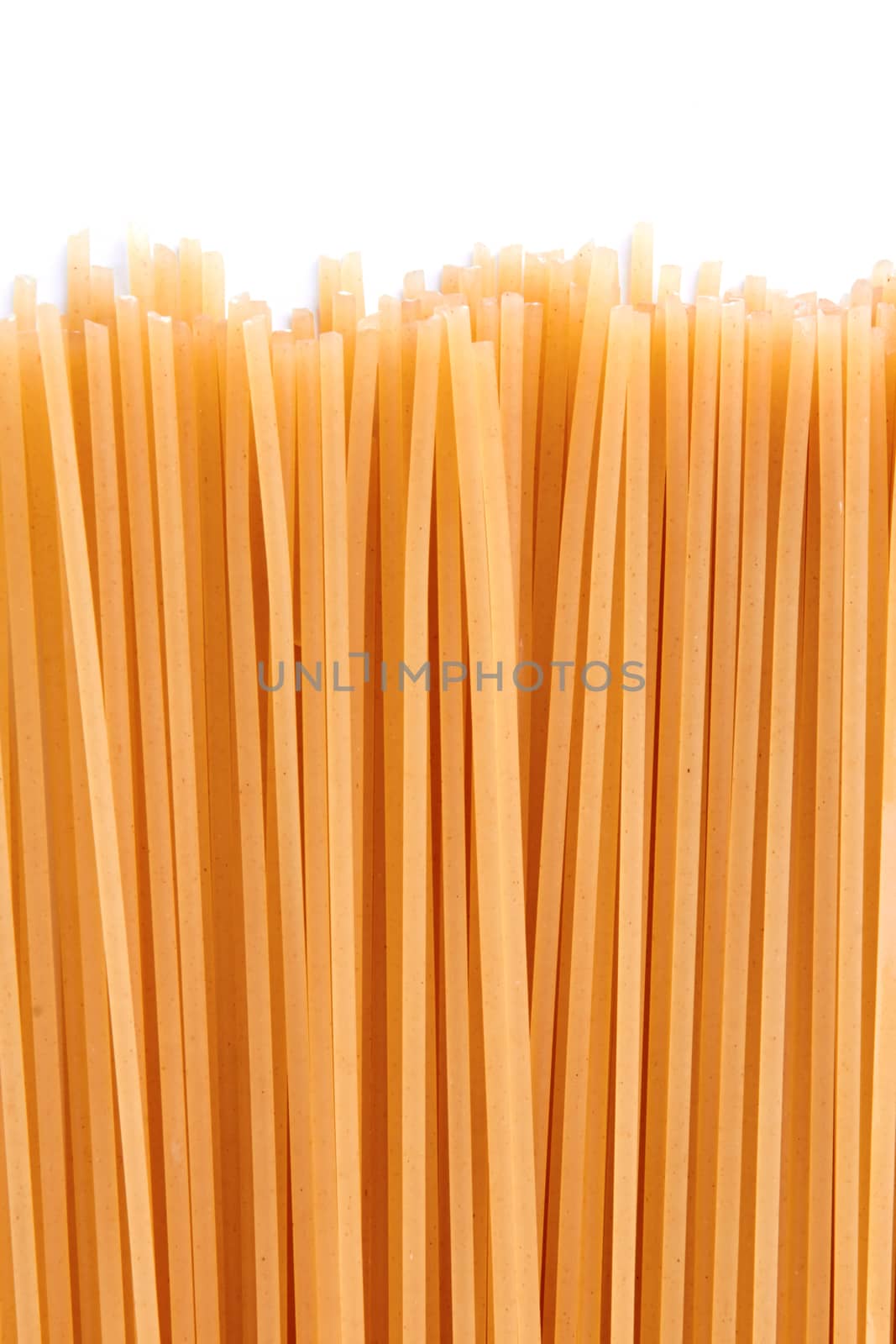 raw spaghetti by pioneer111