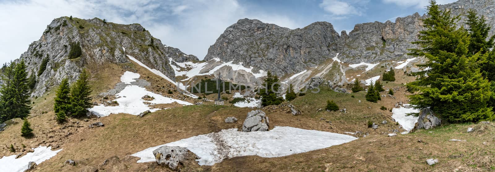 Fantastic hike to the top of the Rote Fluh in the Tannheimer Tal, Austria