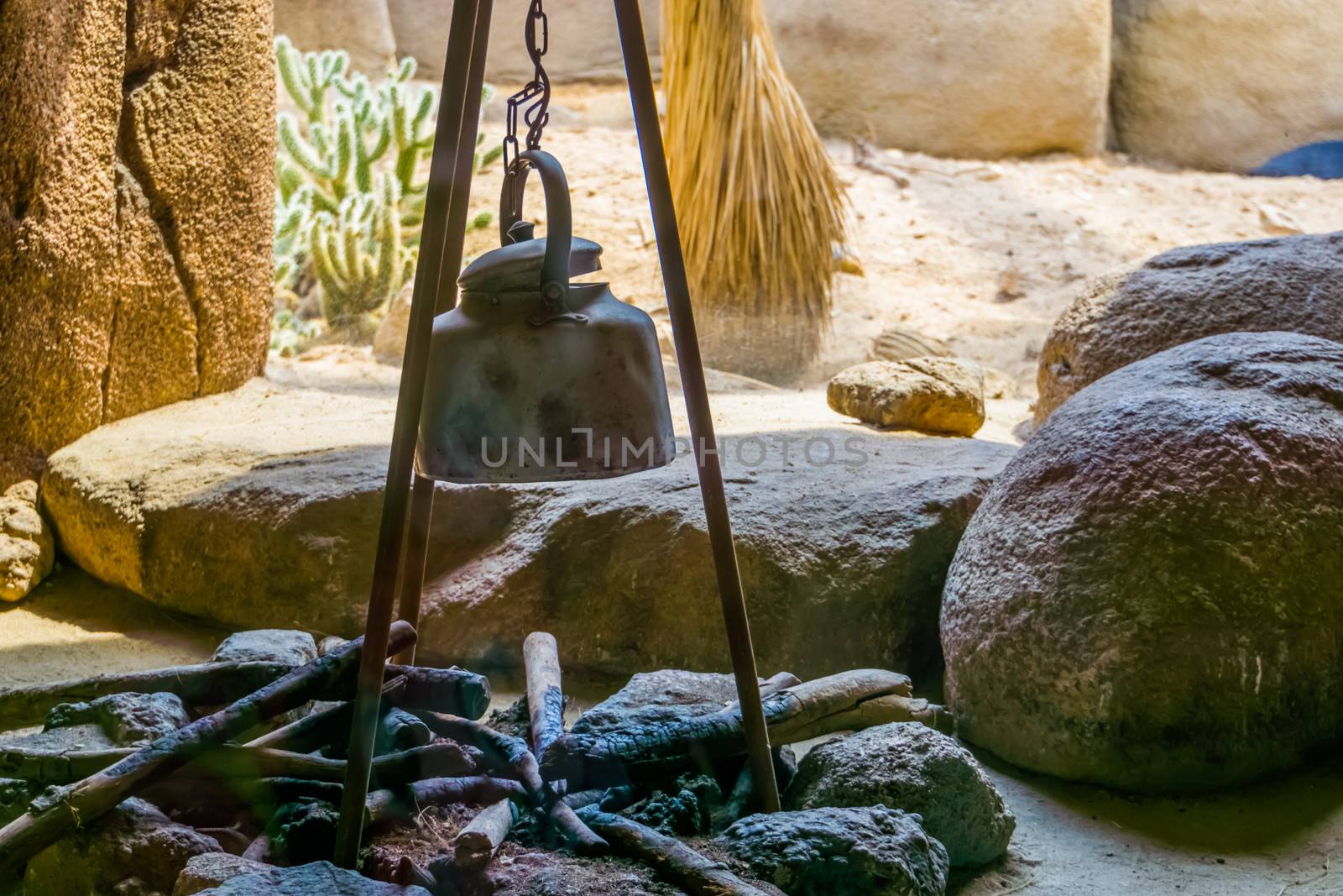 simple construction with a kettle, outdoor survival equipment by charlottebleijenberg