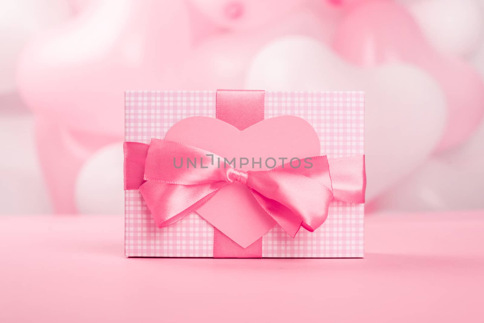 Valentine day gift and heart card by destillat