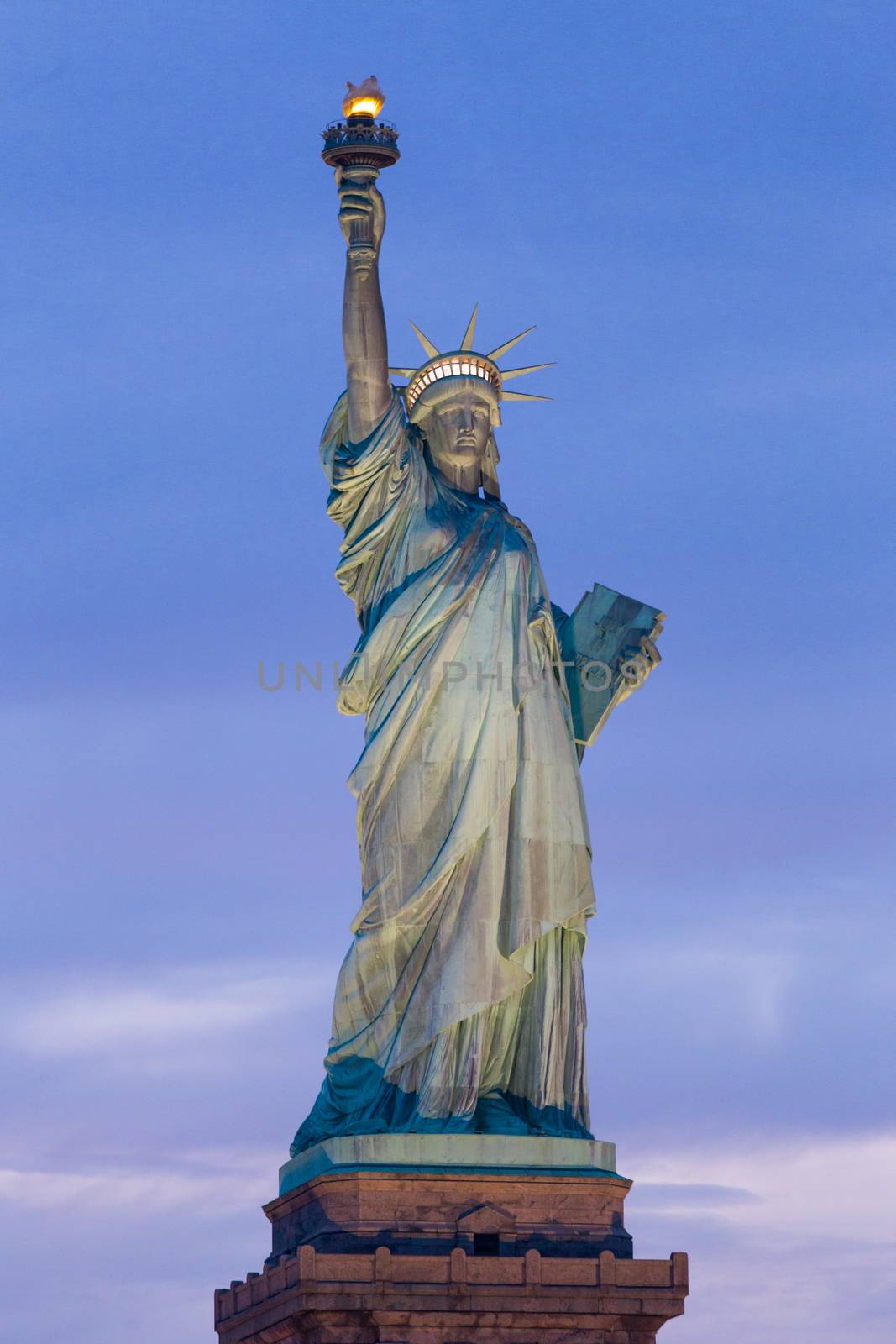 Statue of Liberty at dusk, New York City, USA by kasto