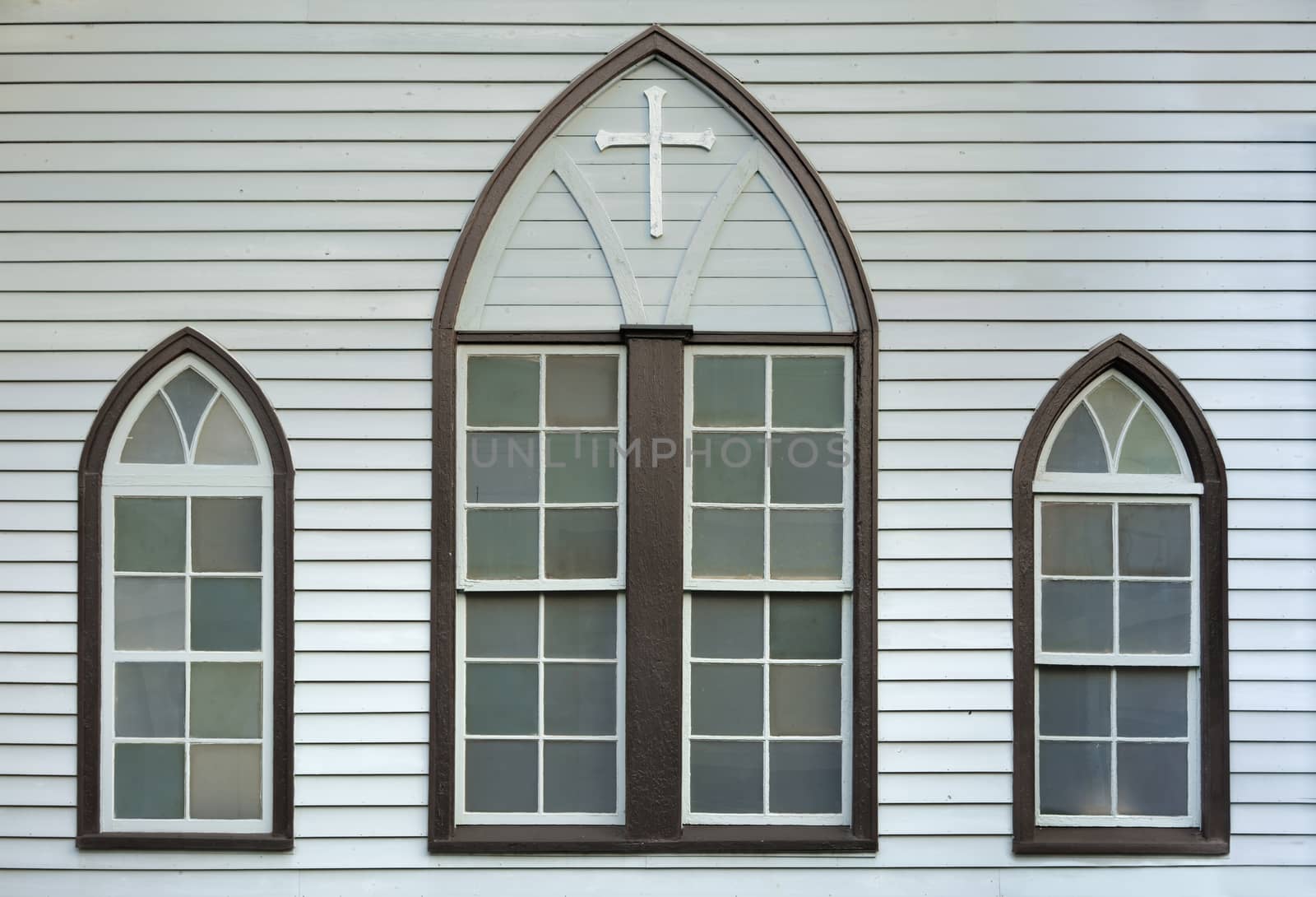 Facade of Christian Nezu Church with its stained glass by kuremo