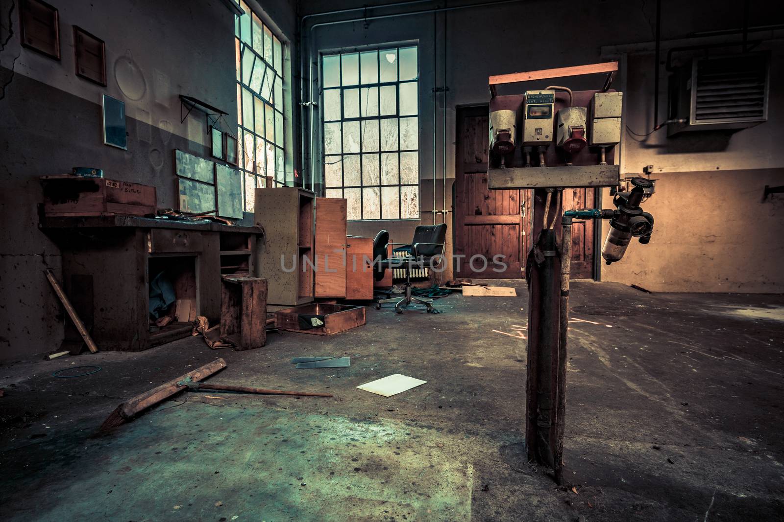 Abandoned places such as factories, farmhouses, shops, houses, facilities and clinics in Germany