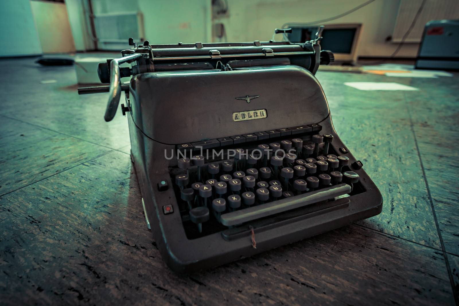 Abandoned places such as factories, farmhouses, shops, houses, facilities and clinics in Germany