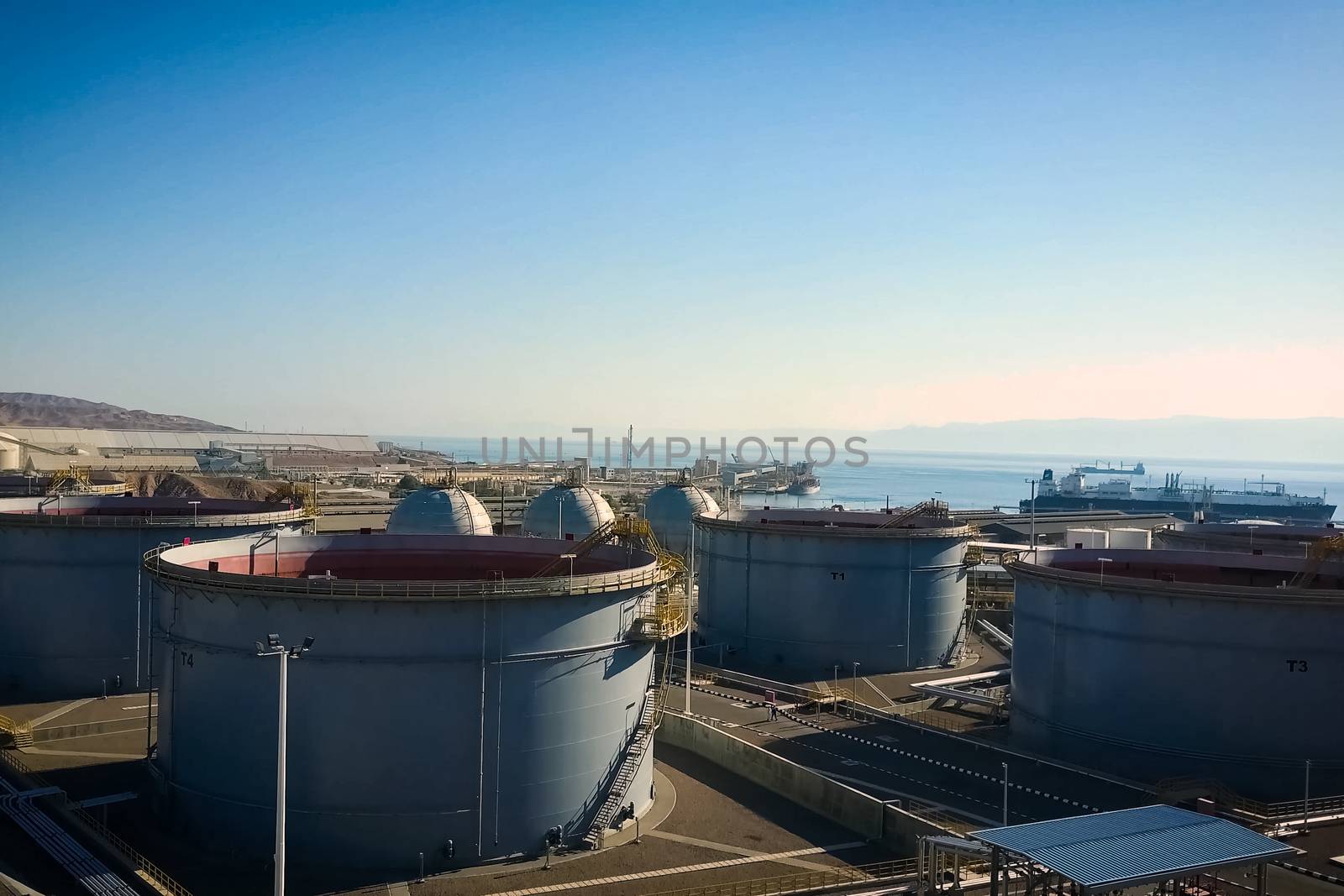 Refinery and storage facilities of oil and petroleum products. Oil products by nyrok