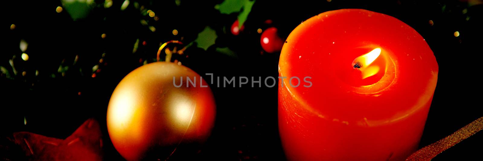 Christmas red circle candles with gold ball and ornament