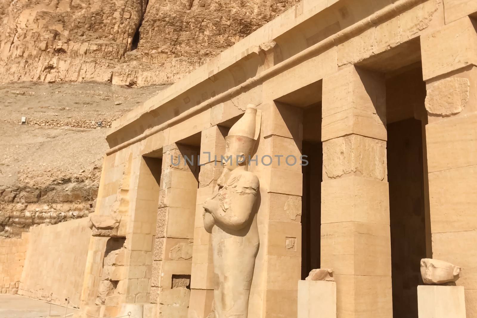 Buildings and columns of ancient Egyptian megaliths. Ancient rui by nyrok