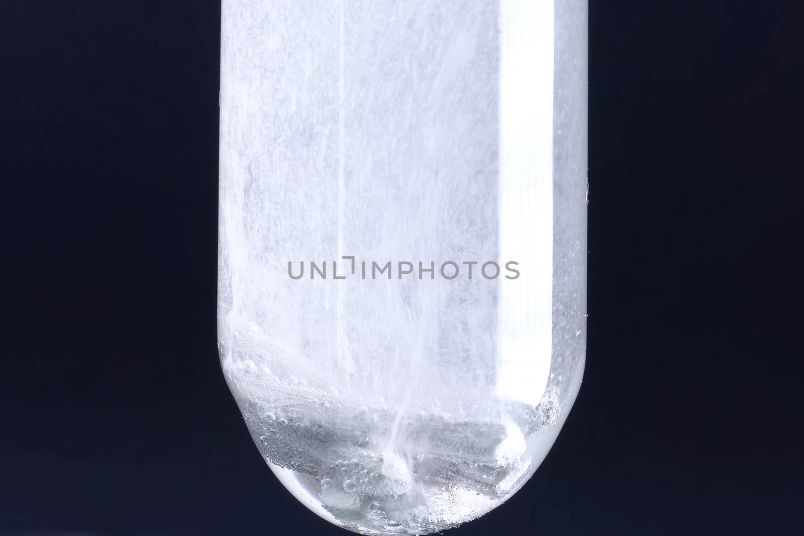 Allmium in vitro for chemical reactions. Tube the flask.