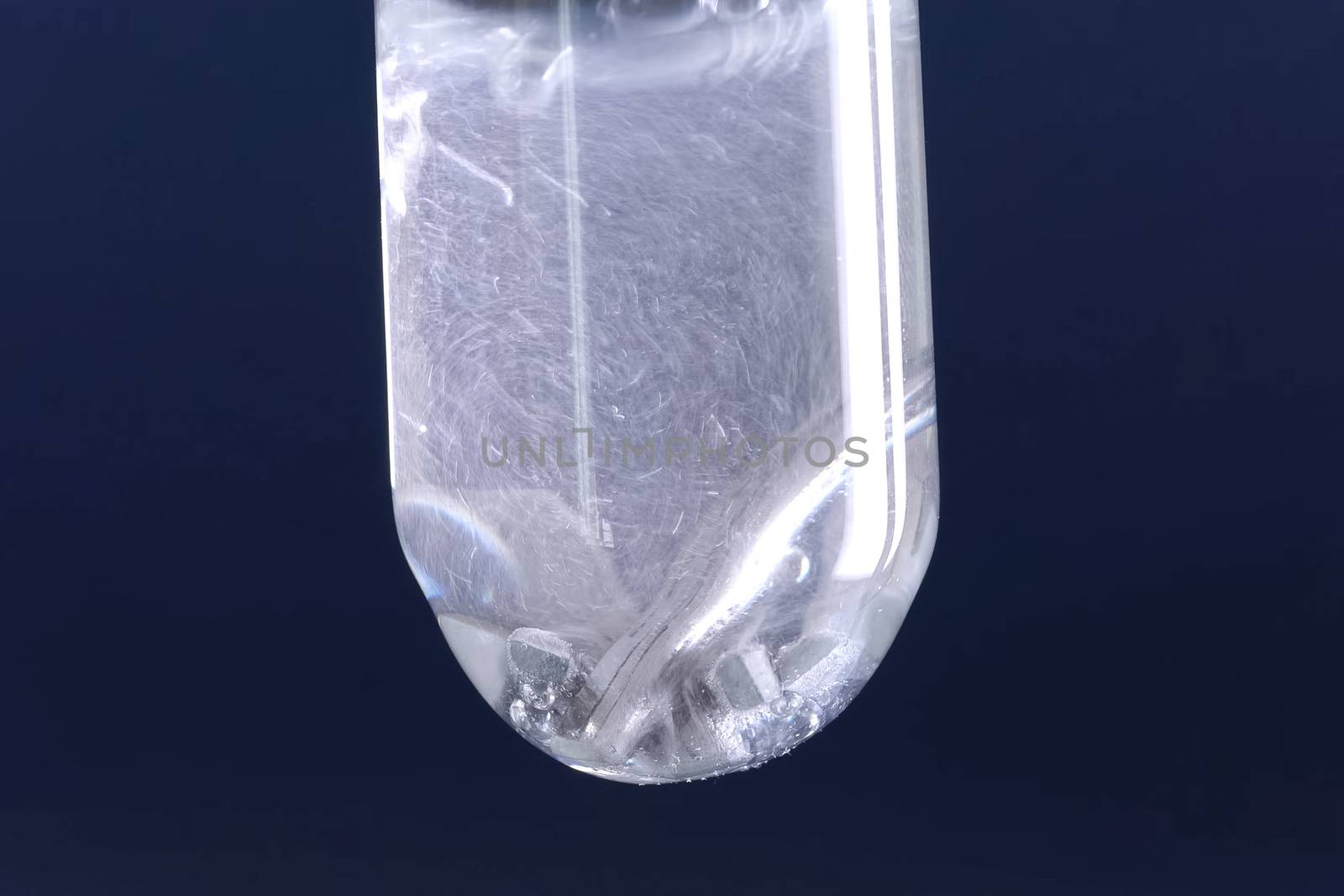 Allmium in vitro for chemical reactions. Tube the flask by nyrok