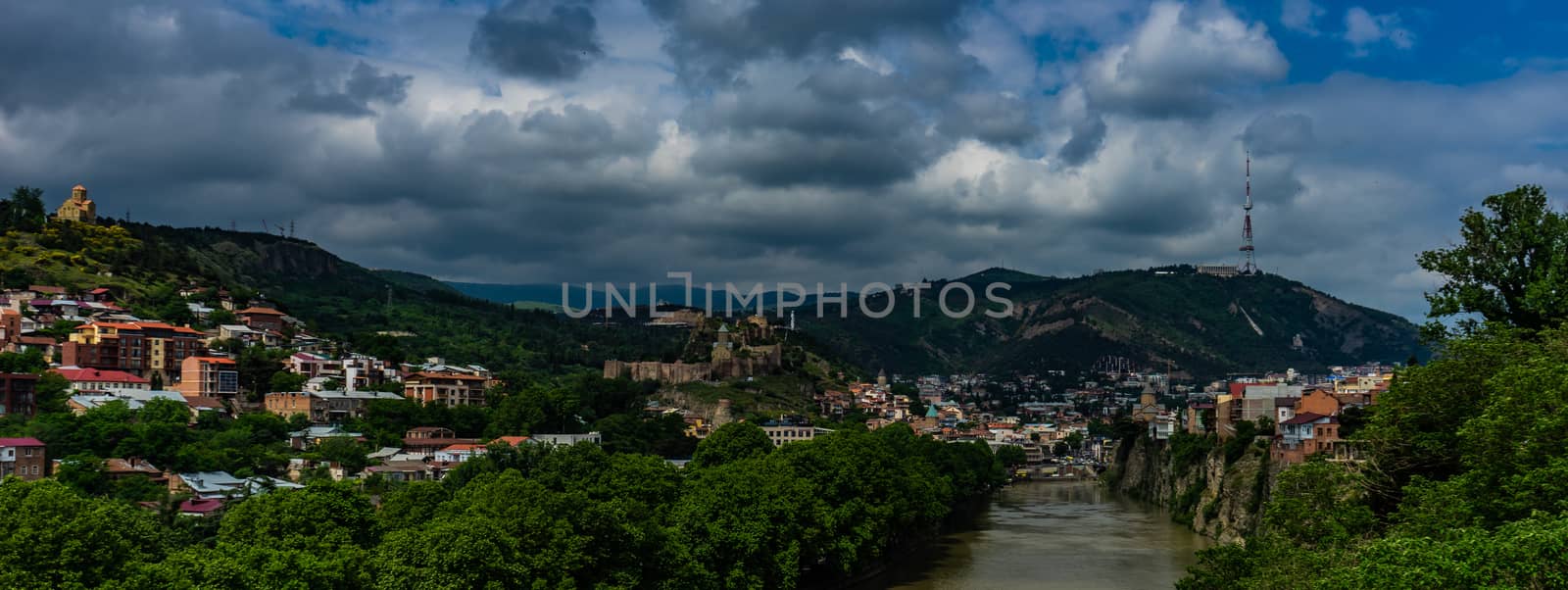 Summer time in Tbilisi by Elet
