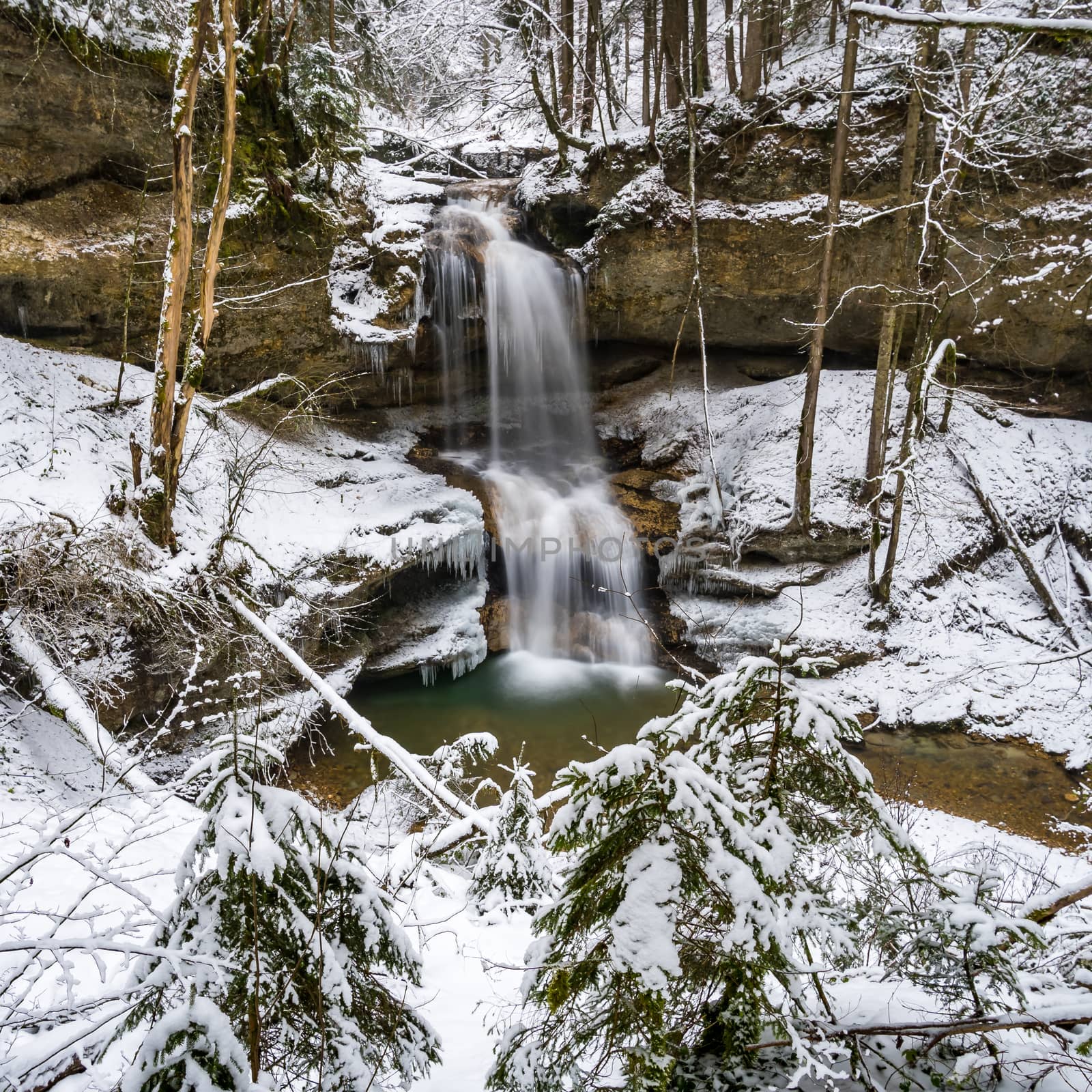 The beautifully icy Scheidegger waterfalls by mindscapephotos