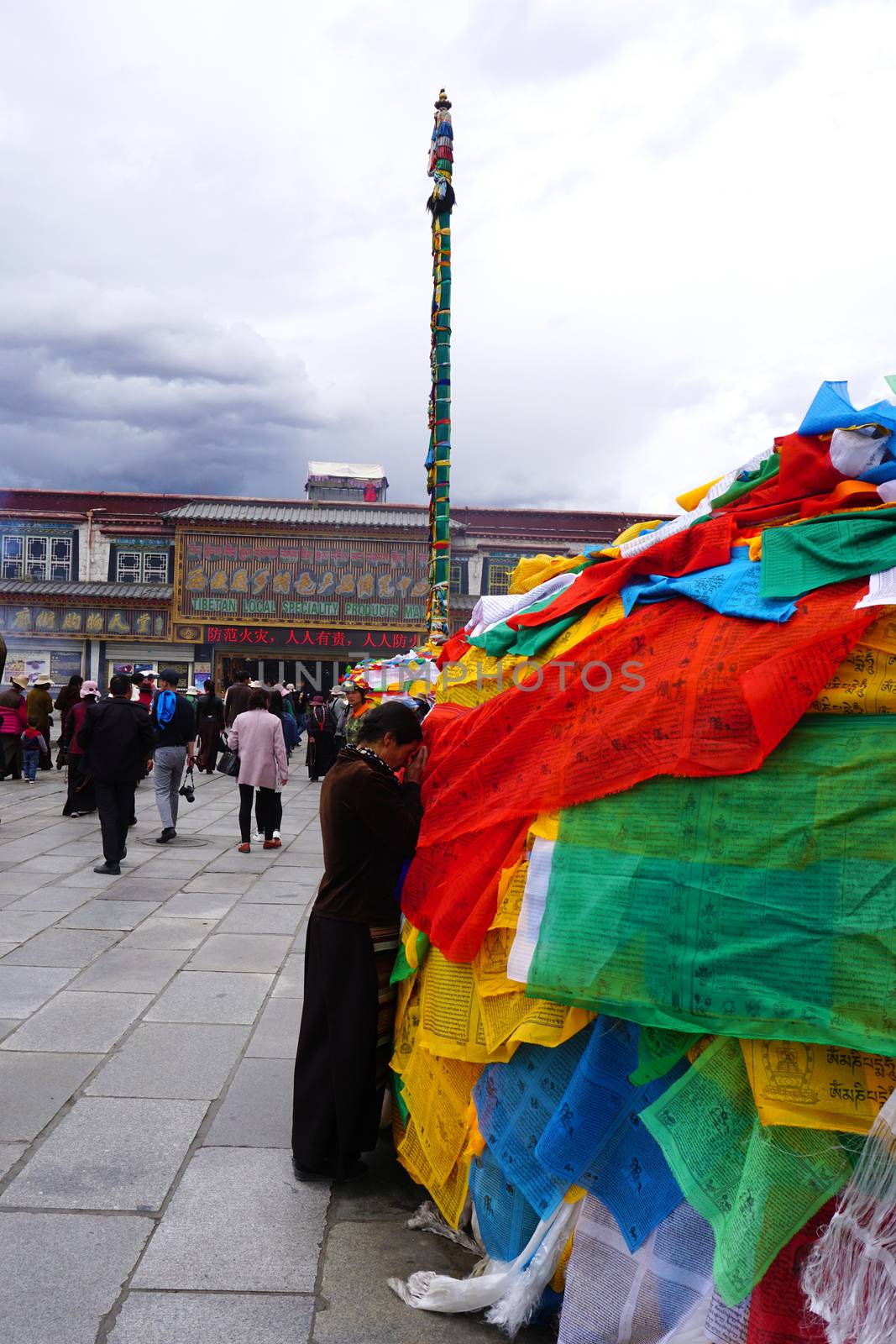 Lhasa, Tibet, China by yongtick