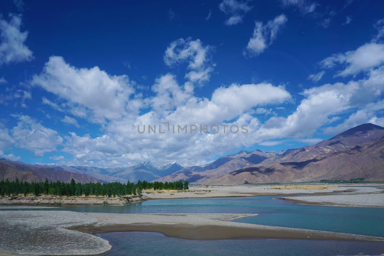 Yamdrok Yumtso lake,Tibet by yongtick