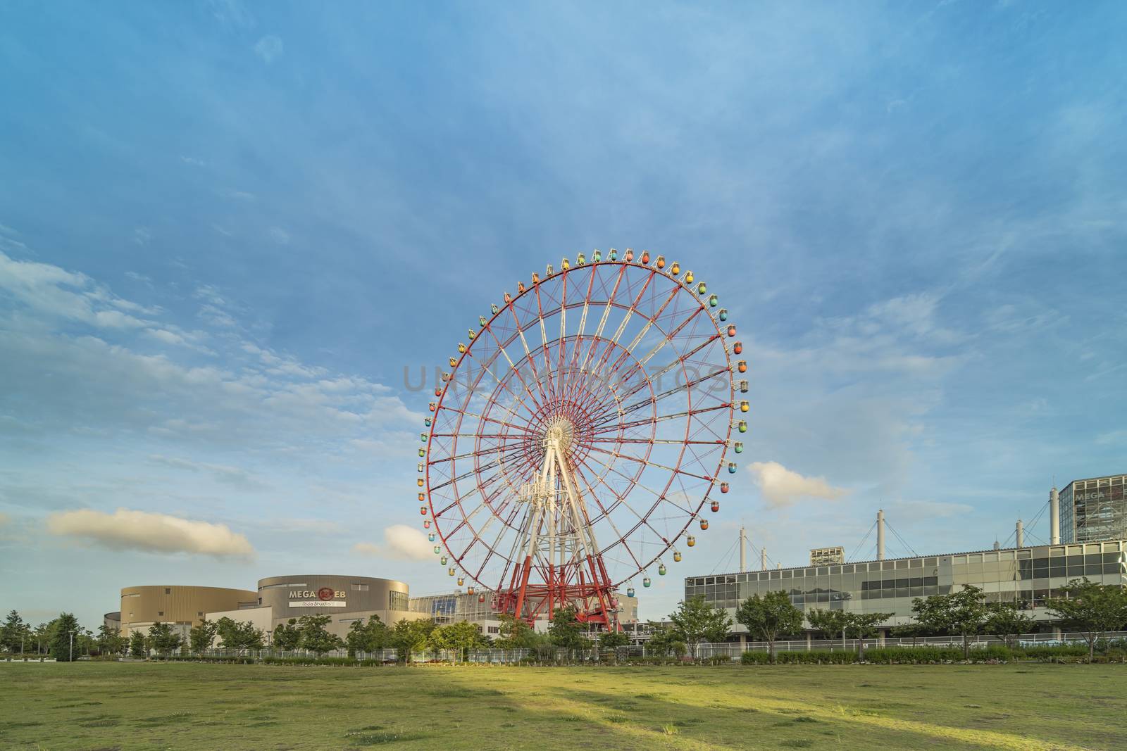 Odaiba colorful tall Palette Town Ferris wheel by kuremo