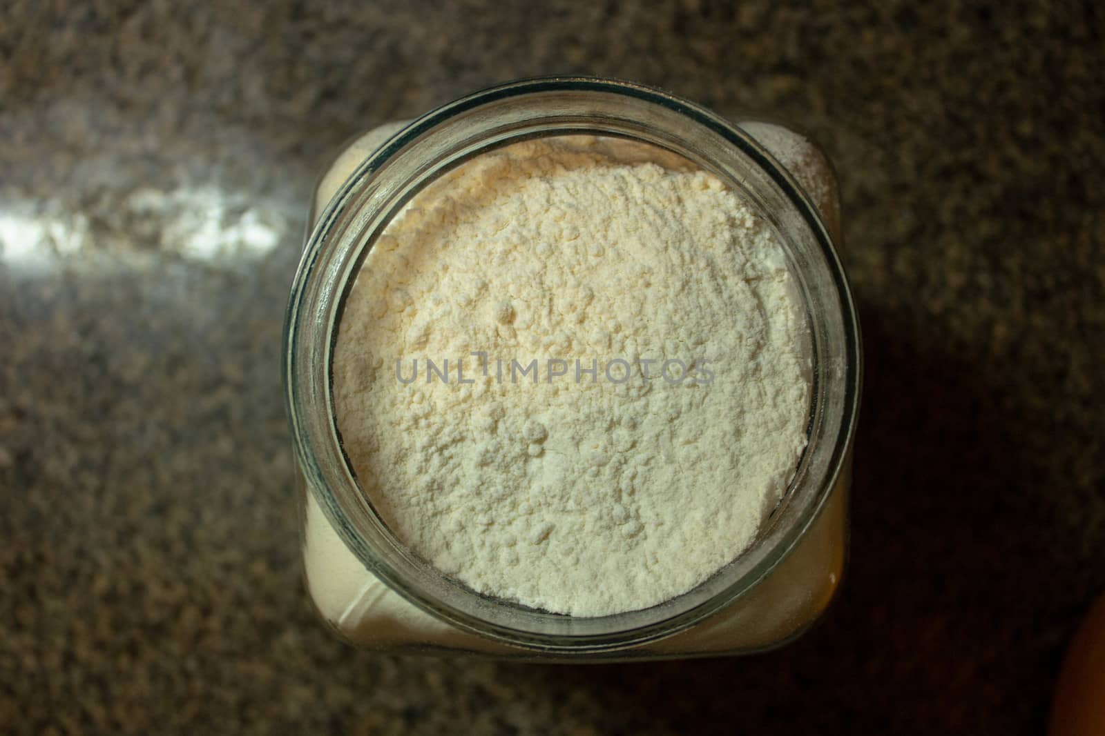 A freshly poured wheat flour pot