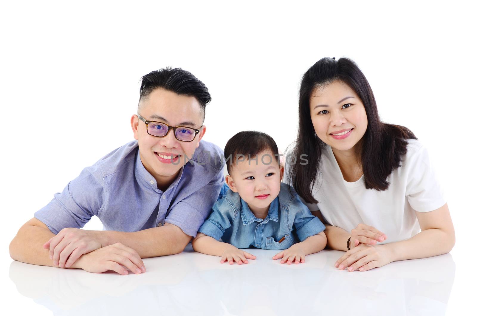 Portrait of asian family