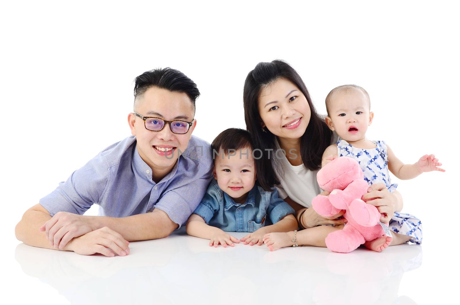 Portrait of asian family