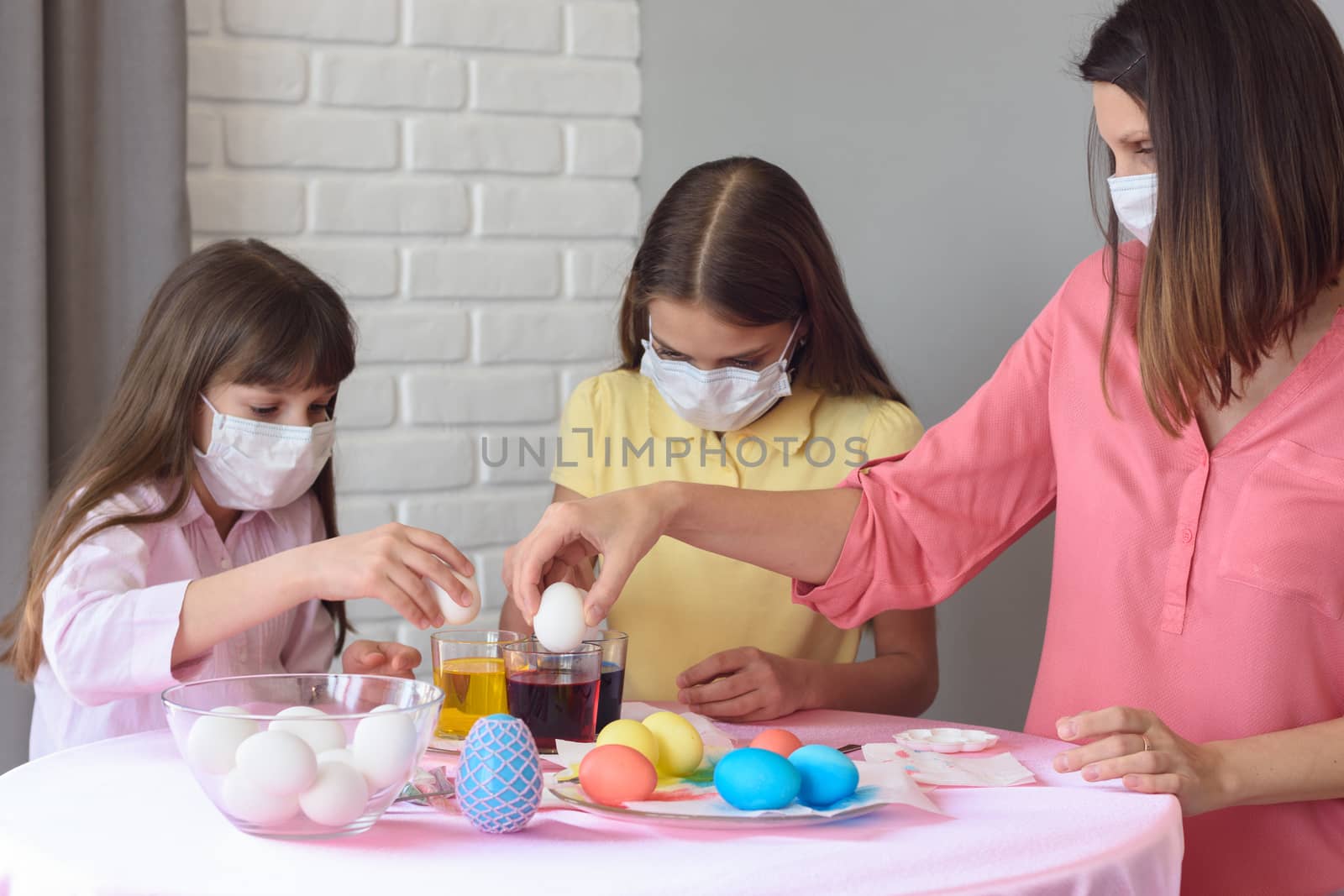 Mom and two quarantined daughters prepare for Easter by Madhourse