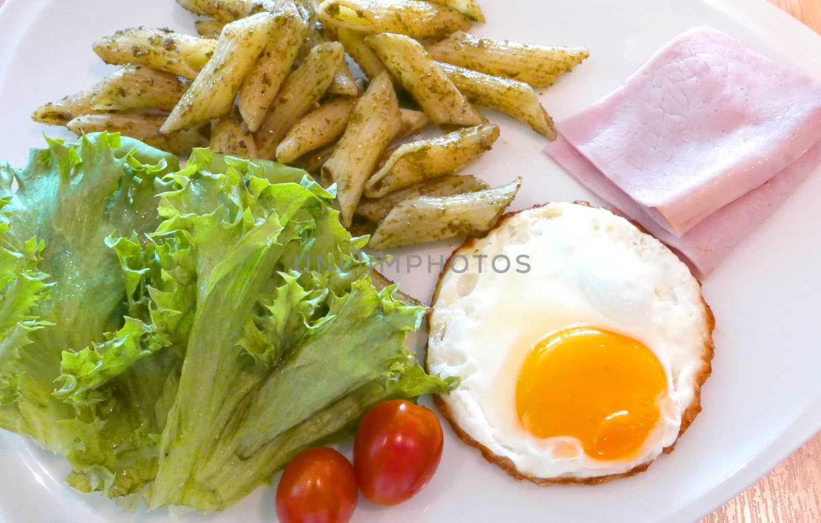 Hotel breakfast set on the wooden table top view by cougarsan