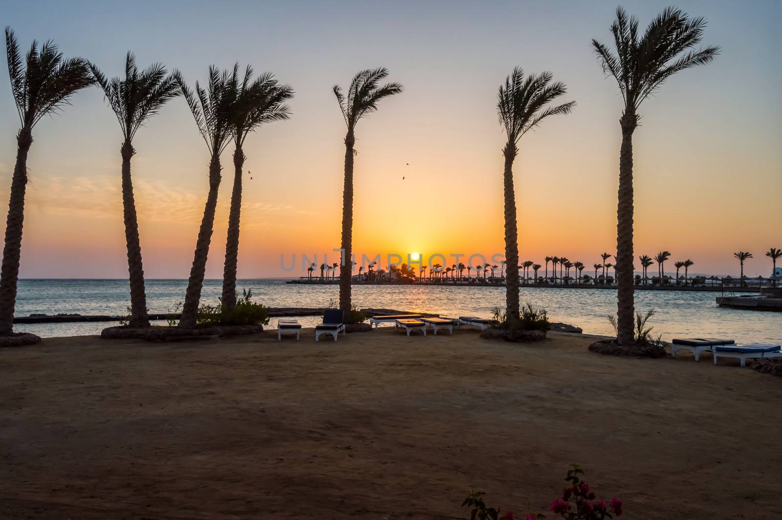 Sunrise on a peninsula of Hurghada across  by Philou1000