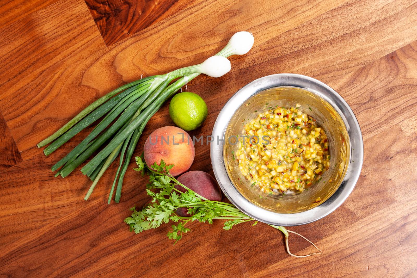 lifestyle cook presenting food in a white plate