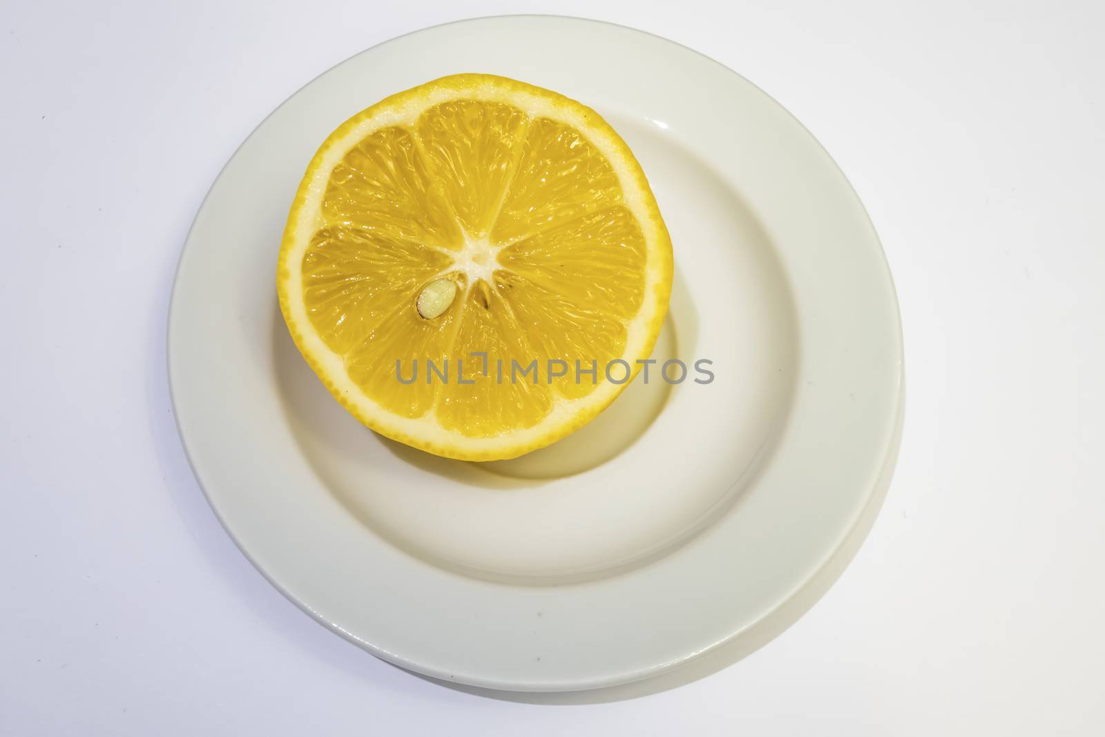 lemon fruit with high nutritional and vitamin value