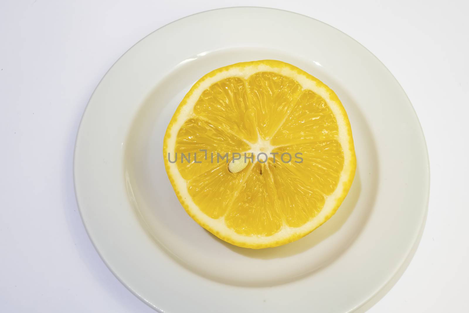 lemon fruit with high nutritional and vitamin value