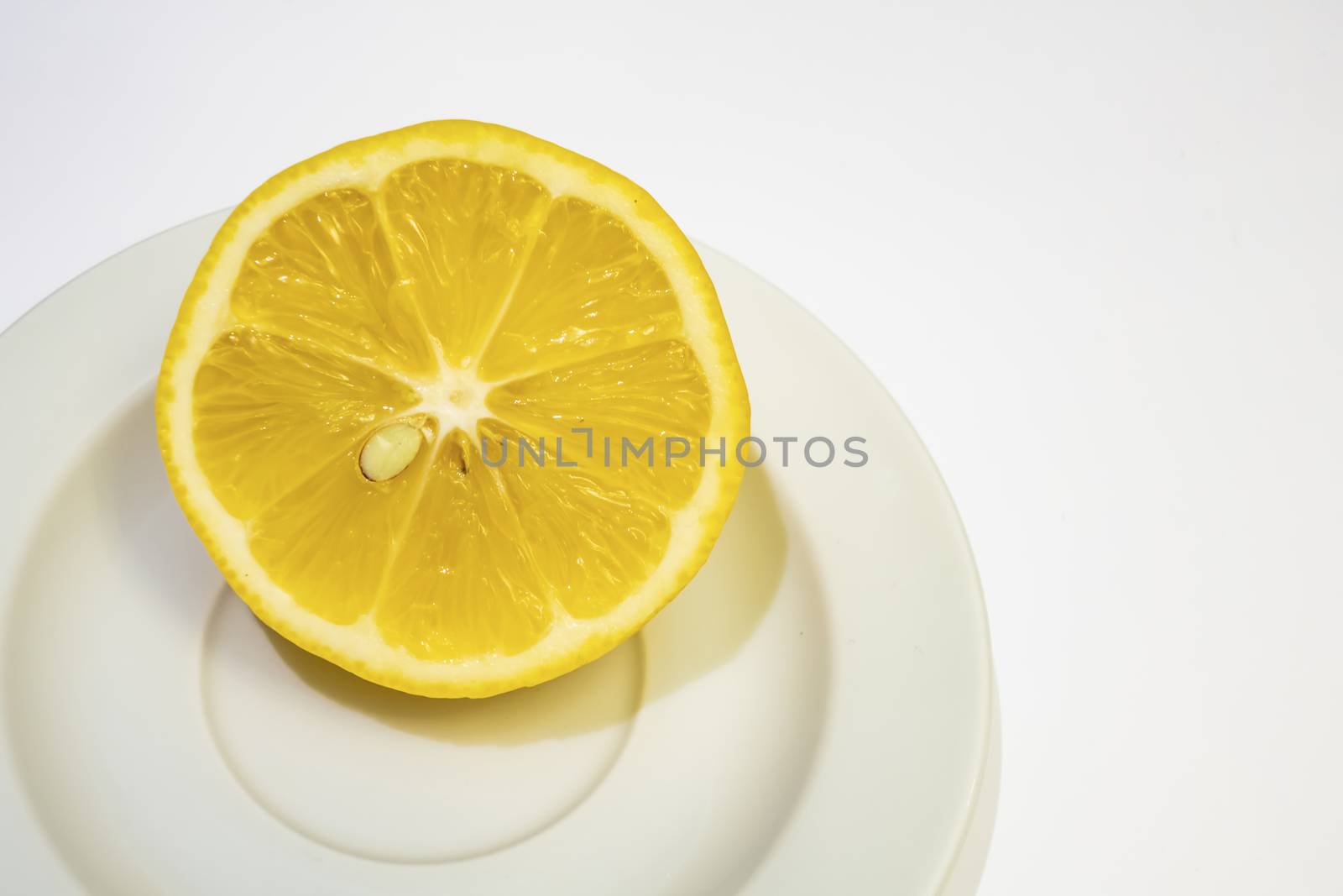 lemon fruit with high nutritional and vitamin value