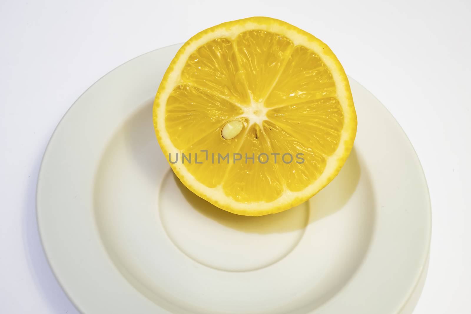 lemon fruit with high nutritional and vitamin value