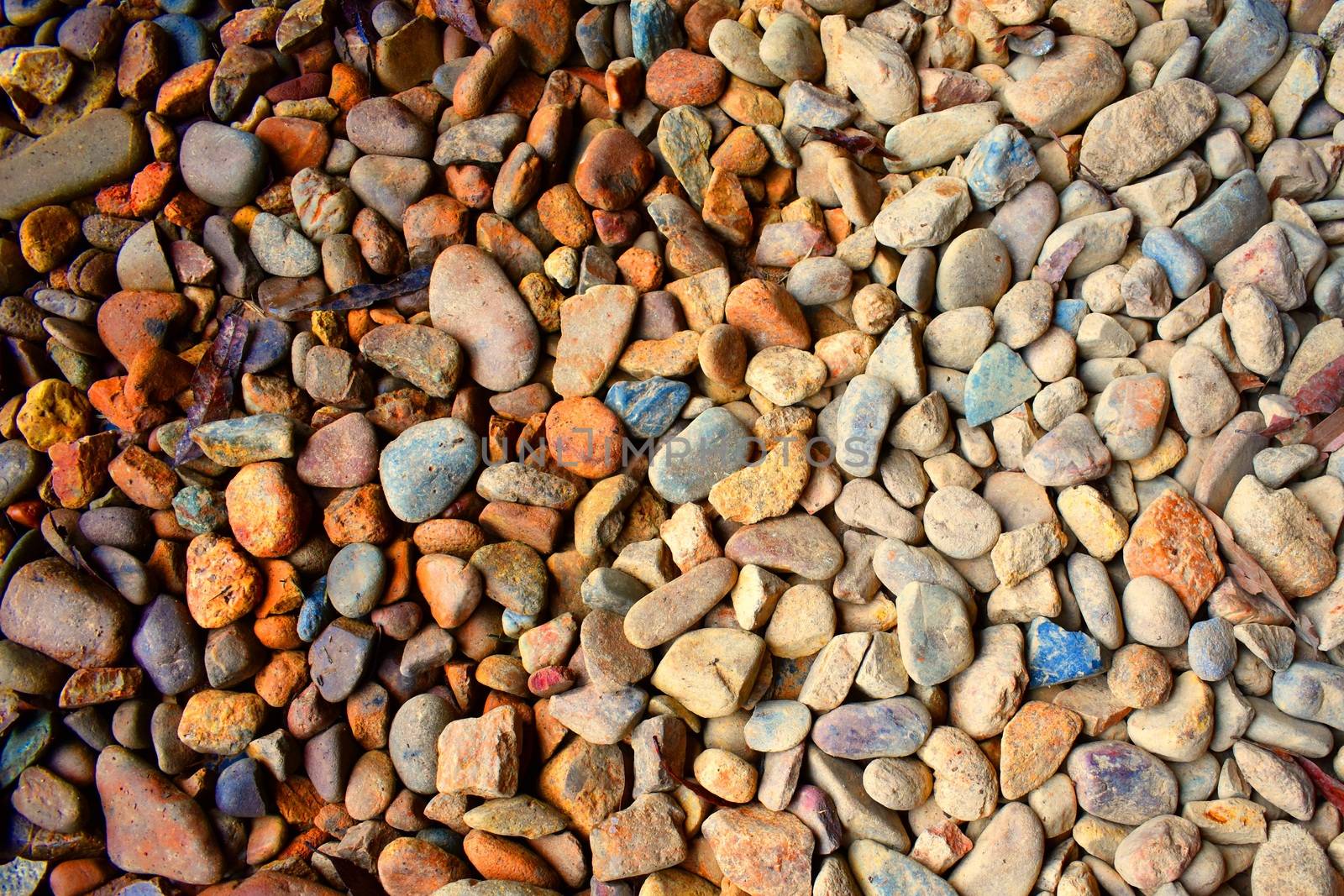 Wet and Dry Pebbles