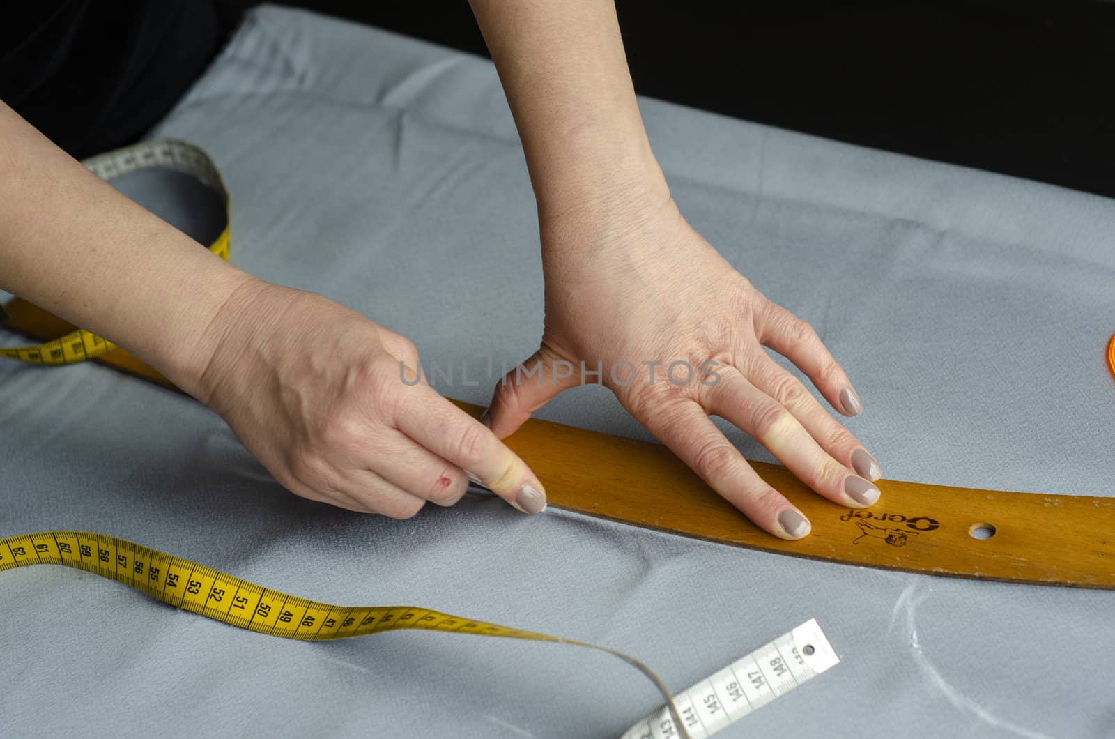 Tailor Sews a Dress 2 by Hasilyus